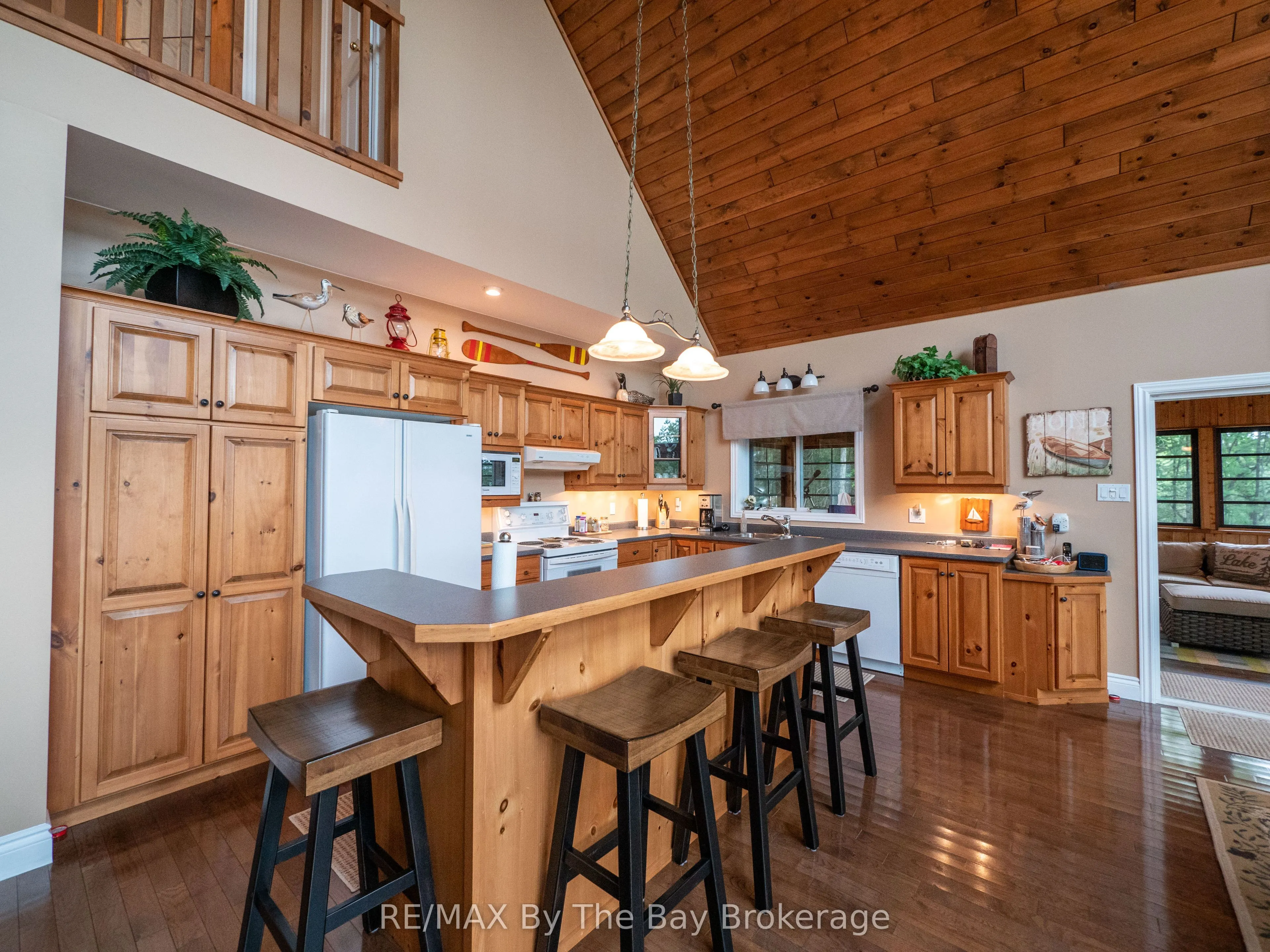 17470 Georgian Bay Shore