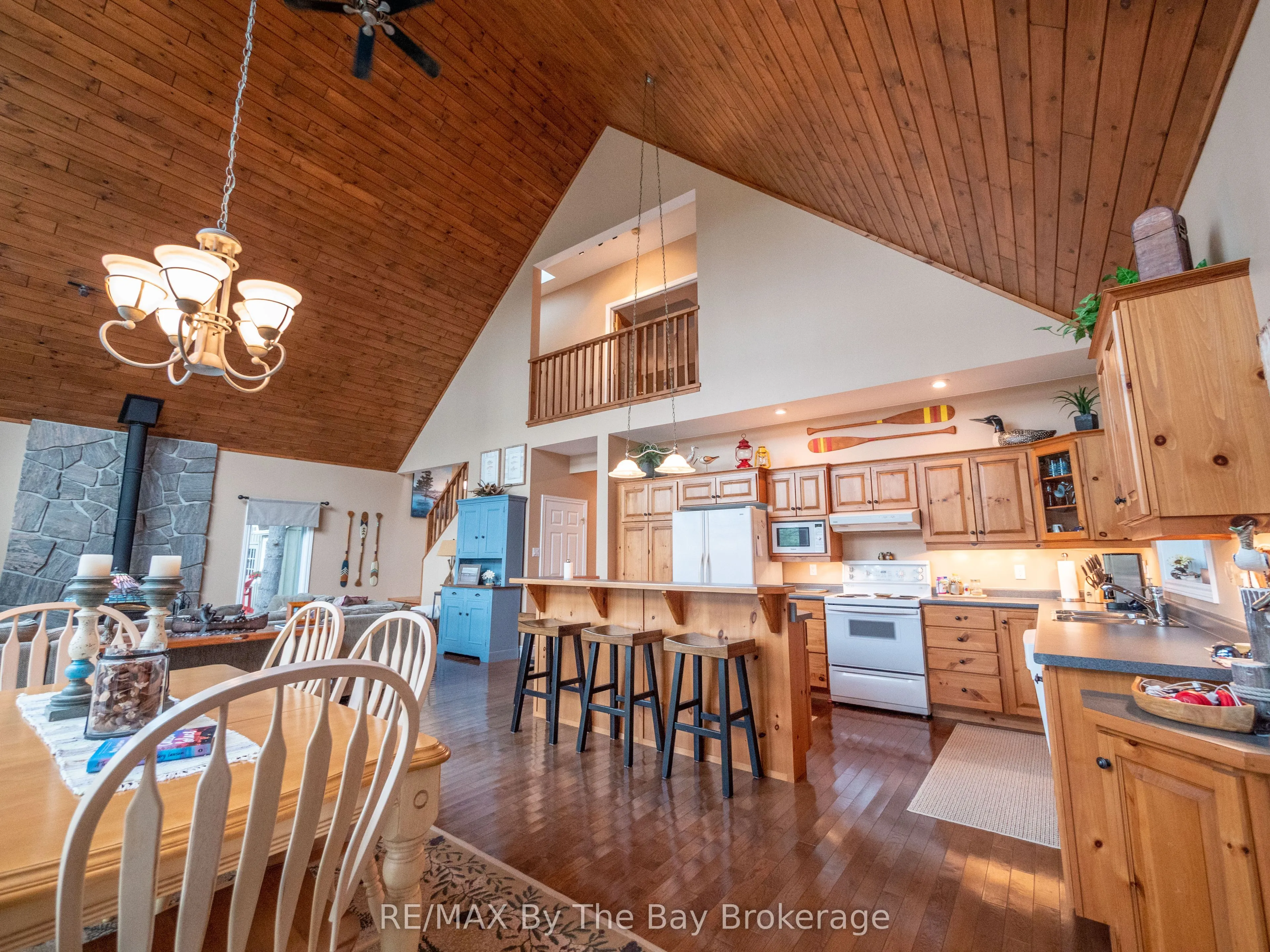 17470 Georgian Bay Shore