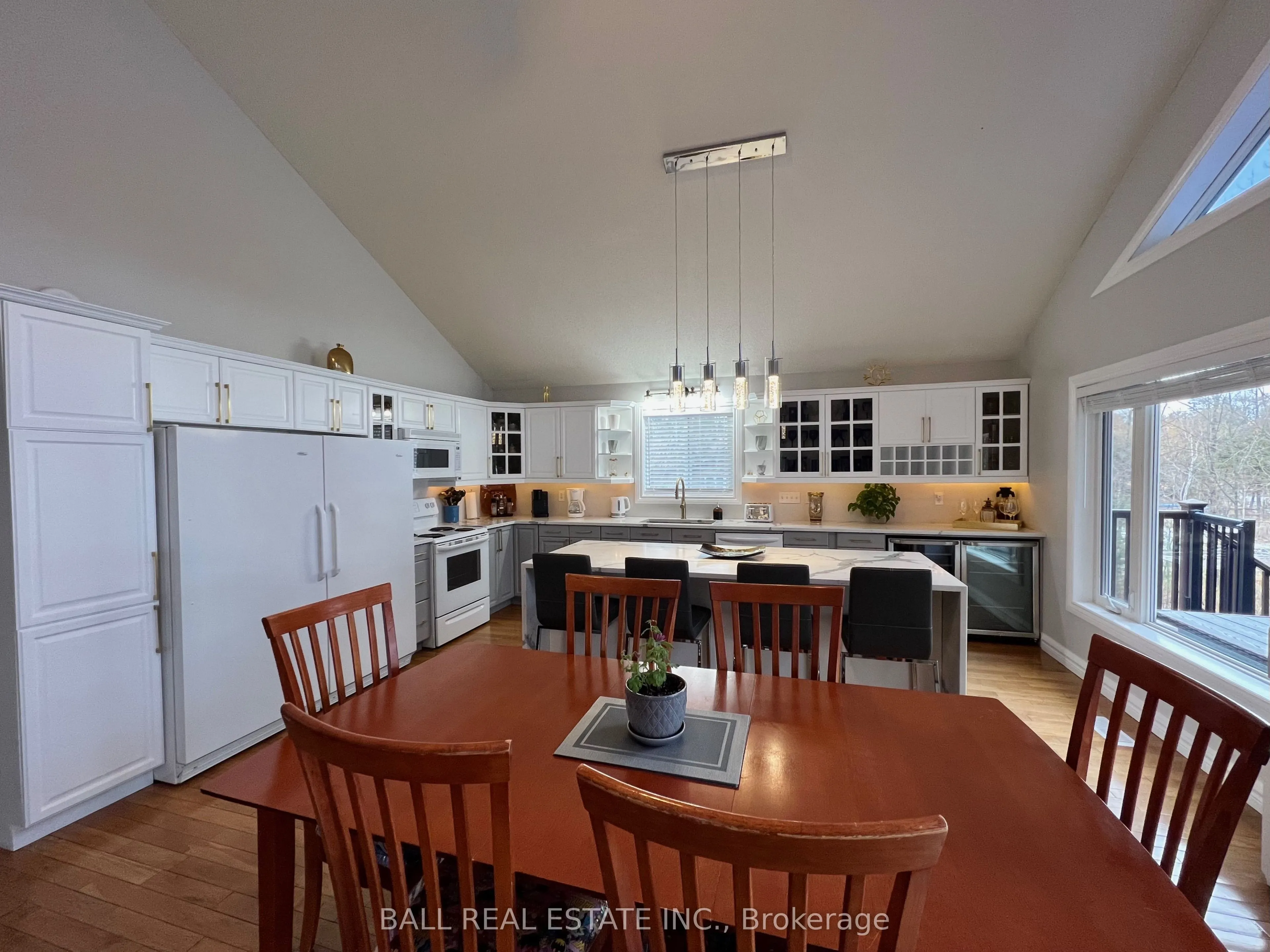 154 JULIAN LAKE Road