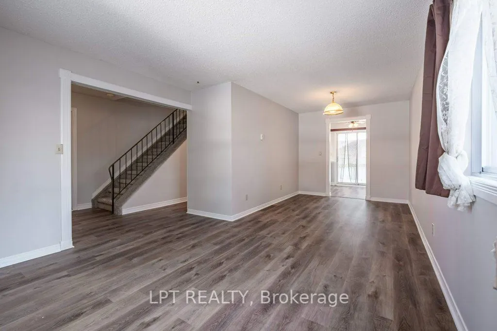 725 Cedarwood Drive
