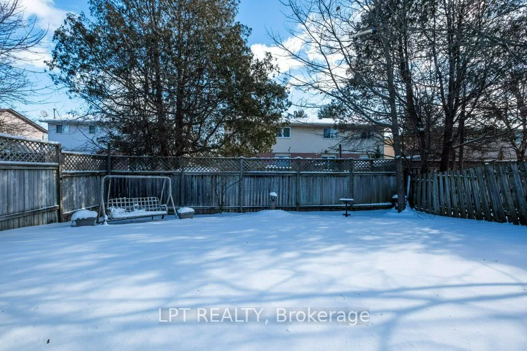 725 Cedarwood Drive