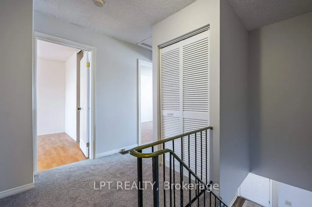 725 Cedarwood Drive