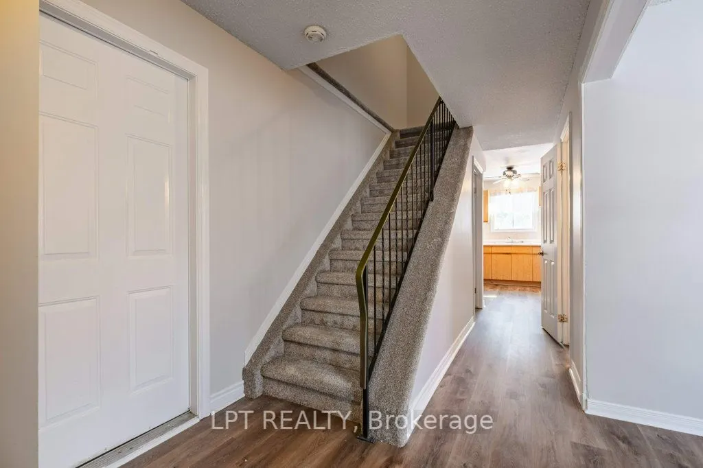 725 Cedarwood Drive