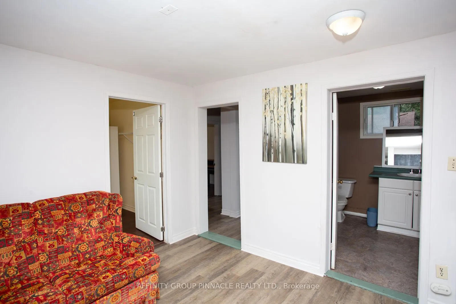 103 Durham Street W