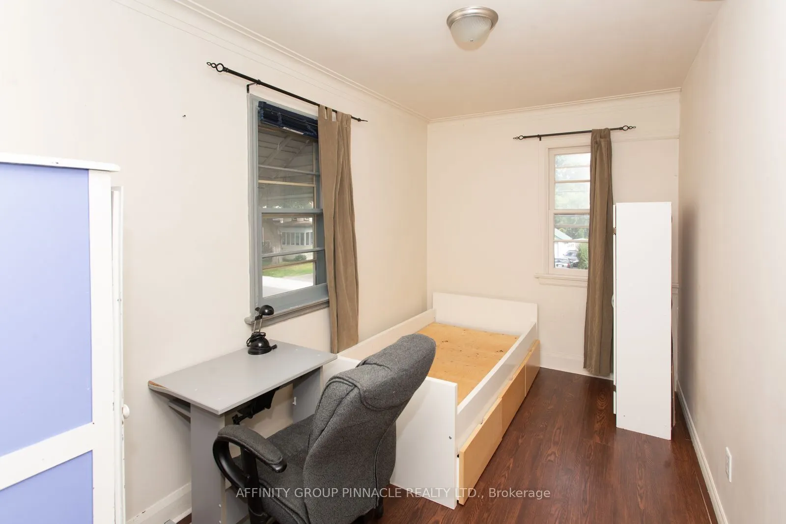 103 Durham Street W