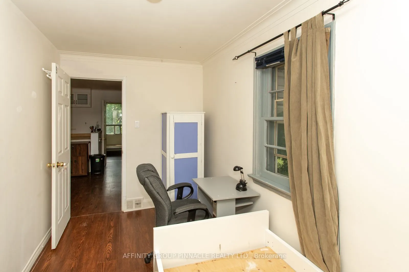 103 Durham Street W
