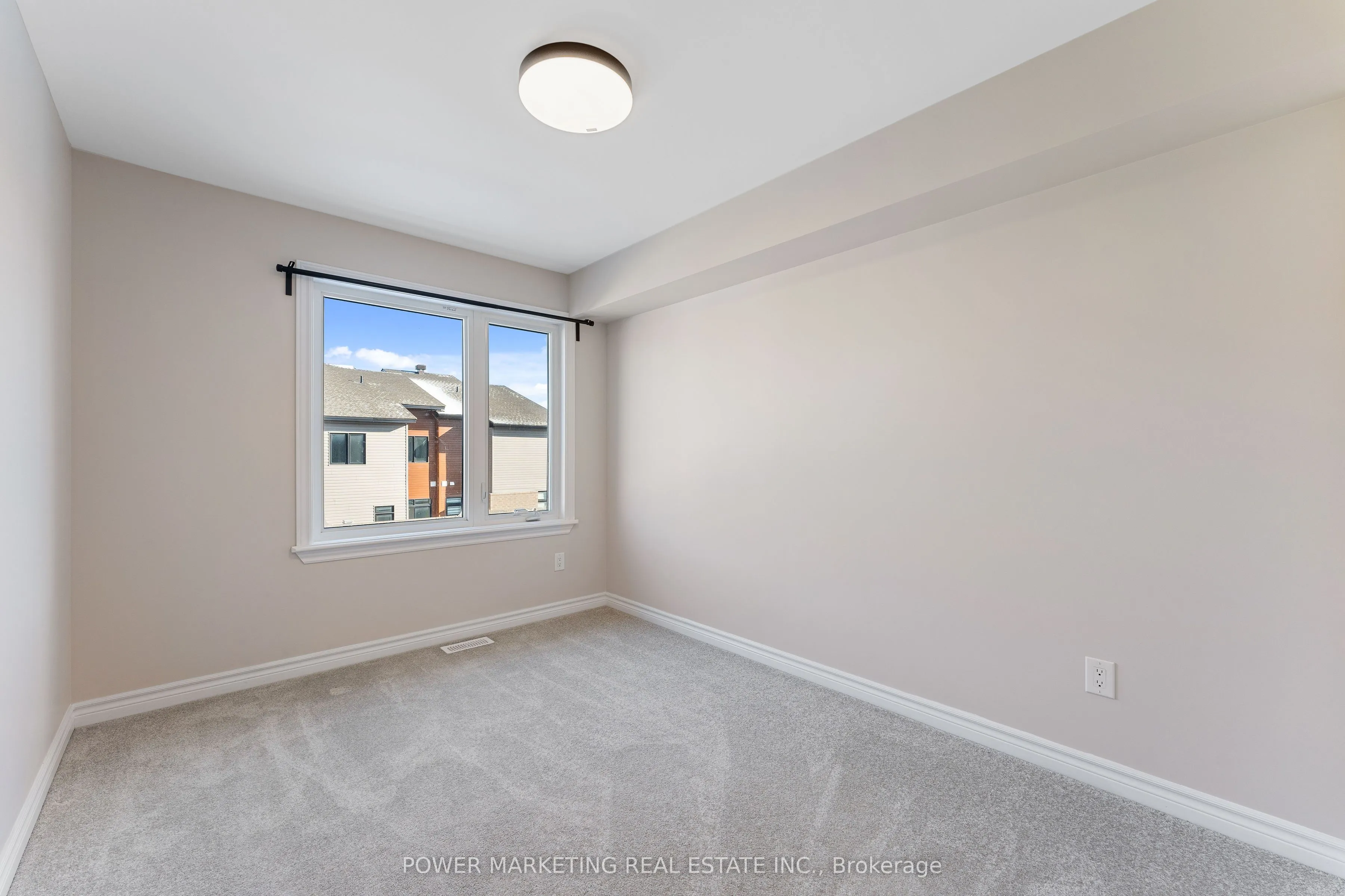 544 Triangle Street