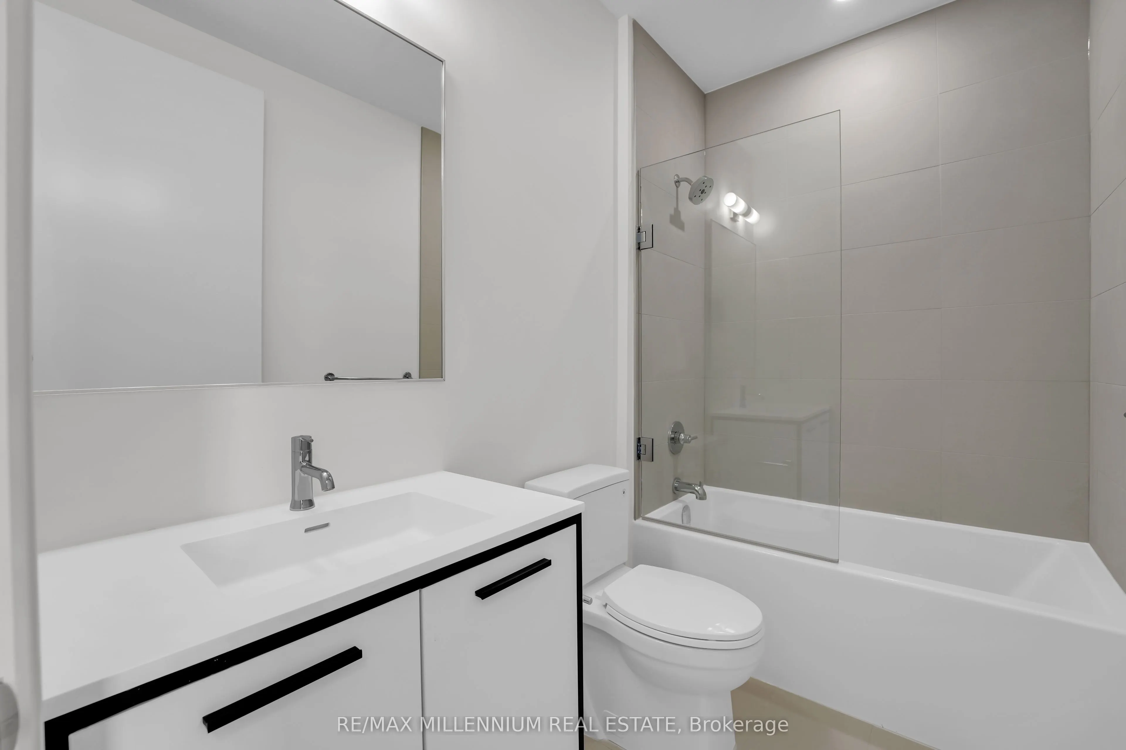 80 Windward Drive #14