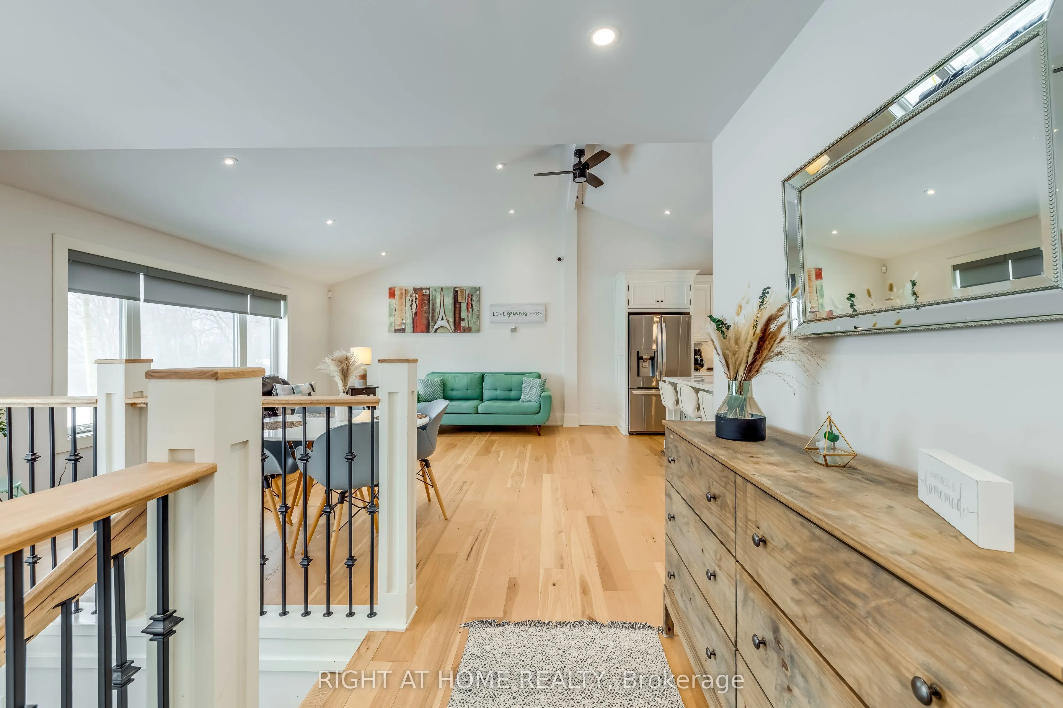 146 7th Concession Road E