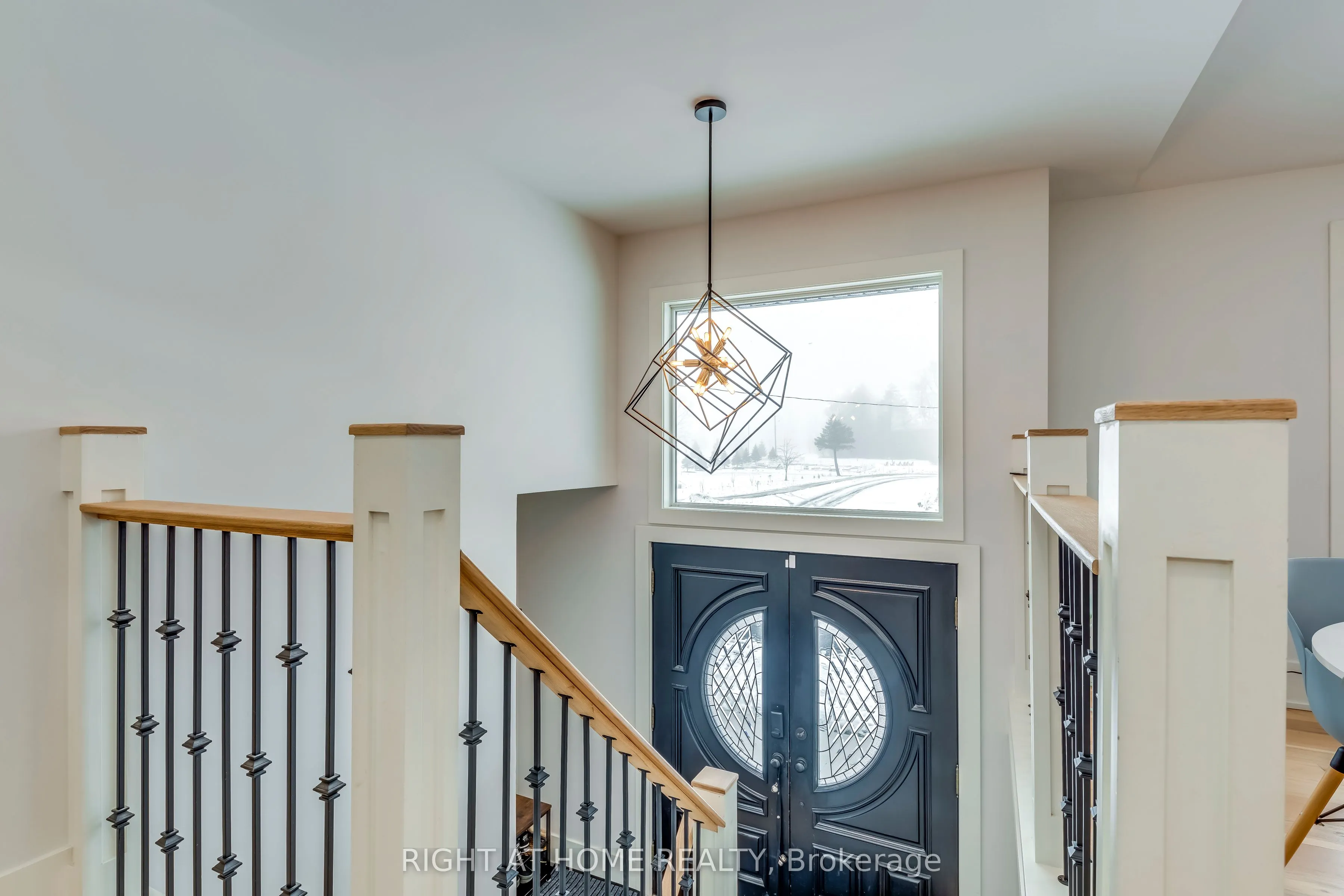 146 7th Concession Road E