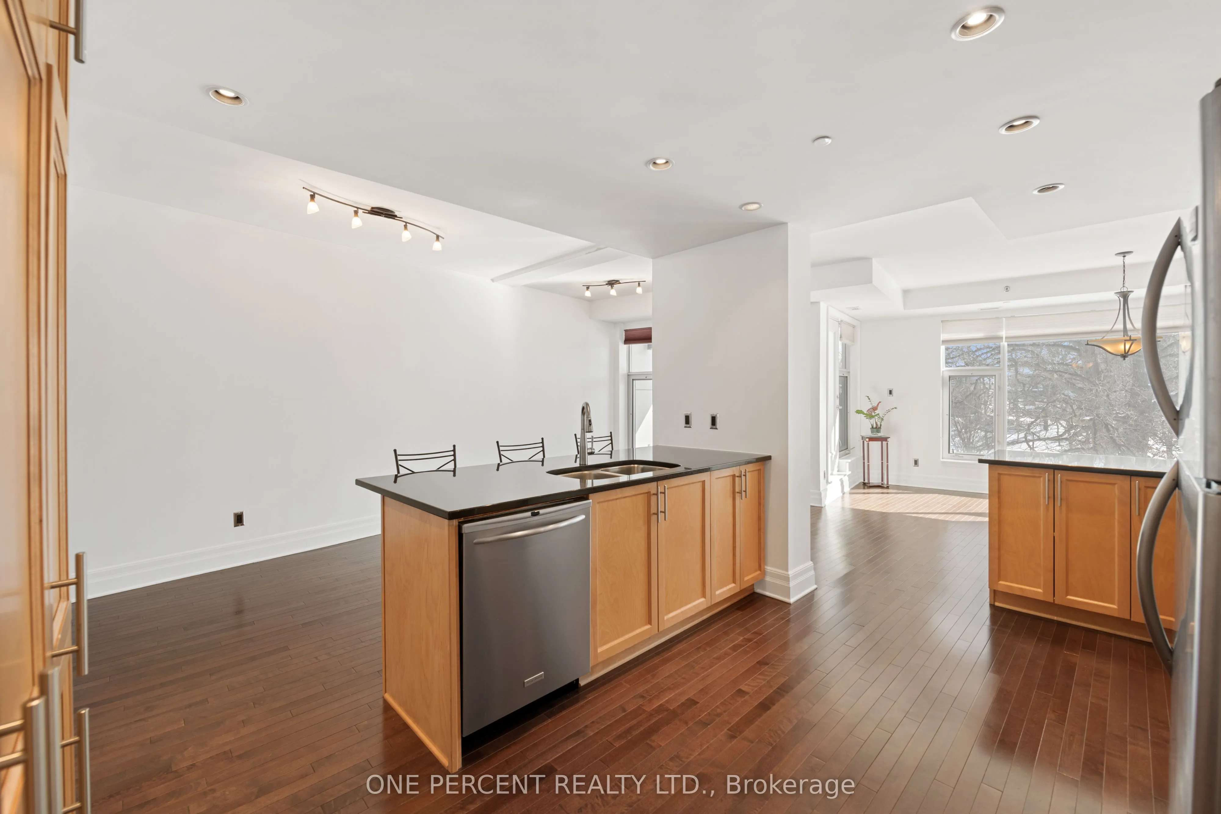235 Patterson Avenue, #203
