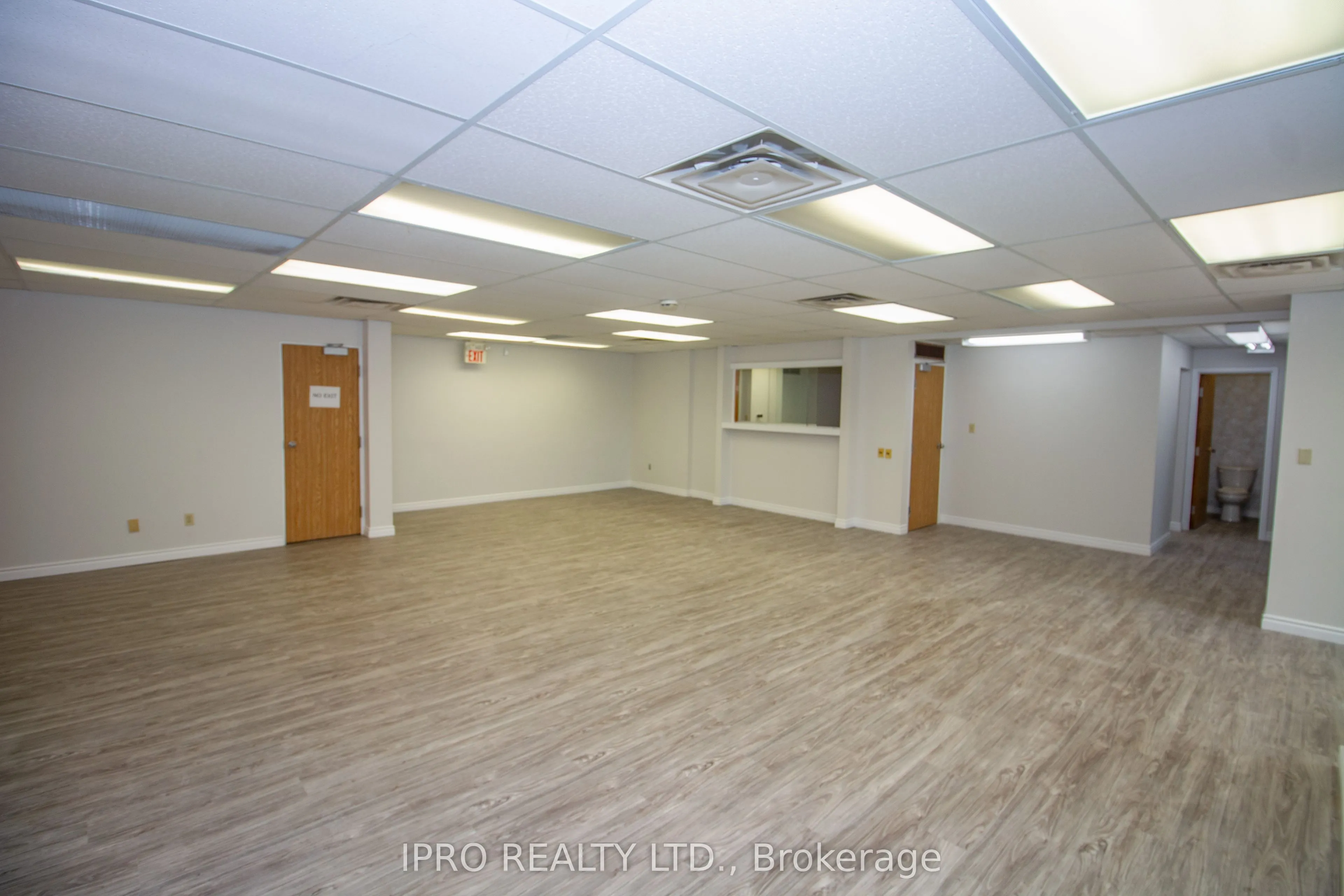 662 Concession Street, #200