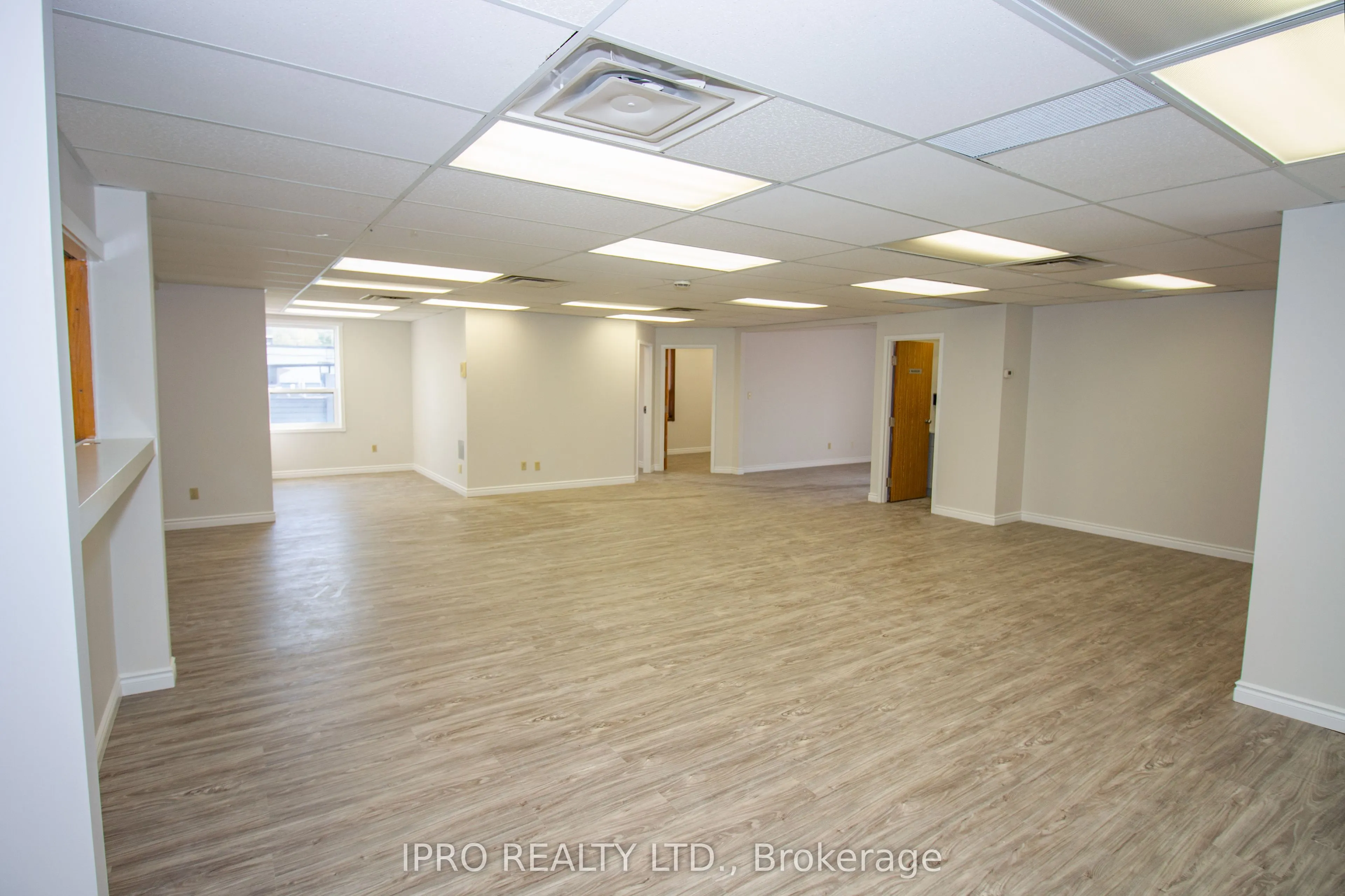 662 Concession Street, #200