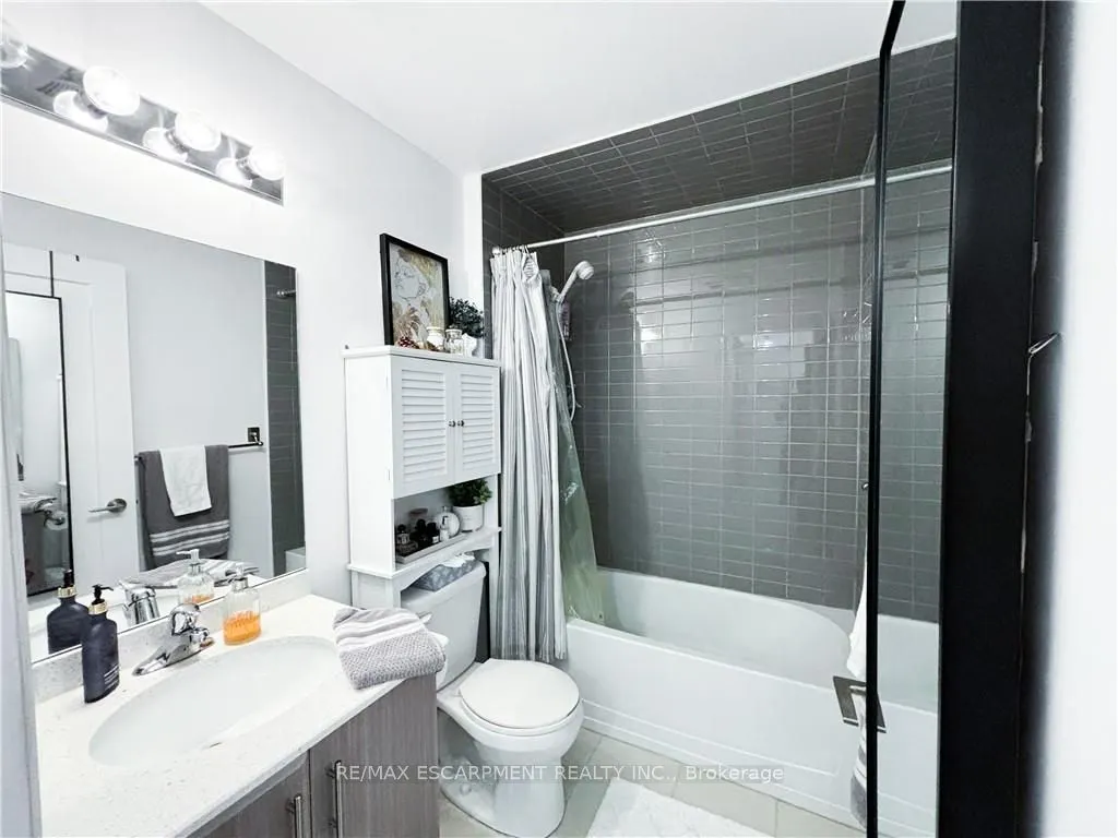 10 CONCORD Place #117