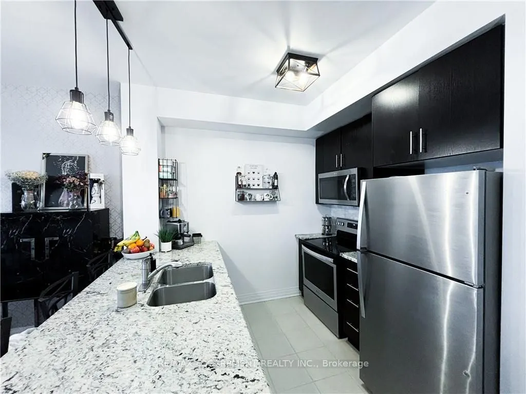 10 CONCORD Place #117