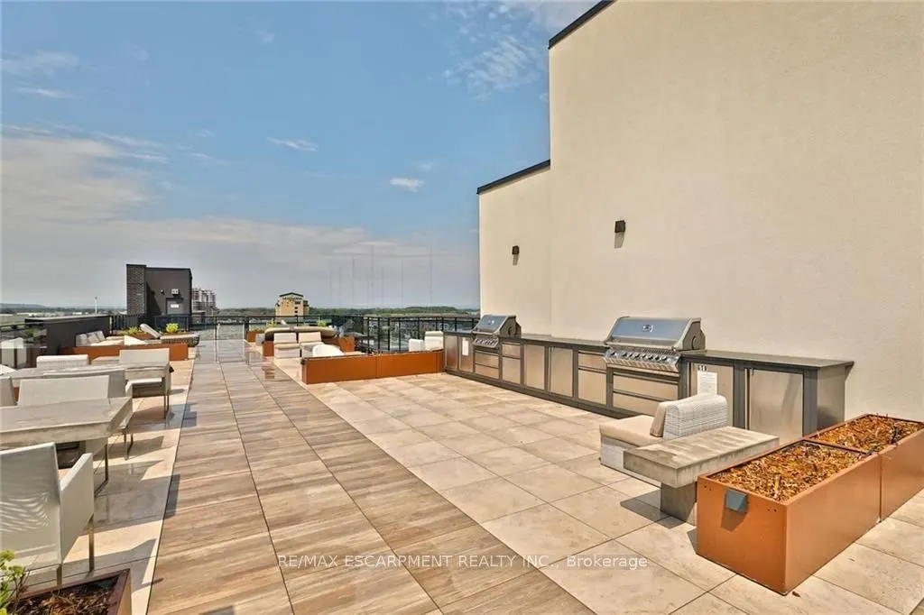 10 CONCORD Place #117