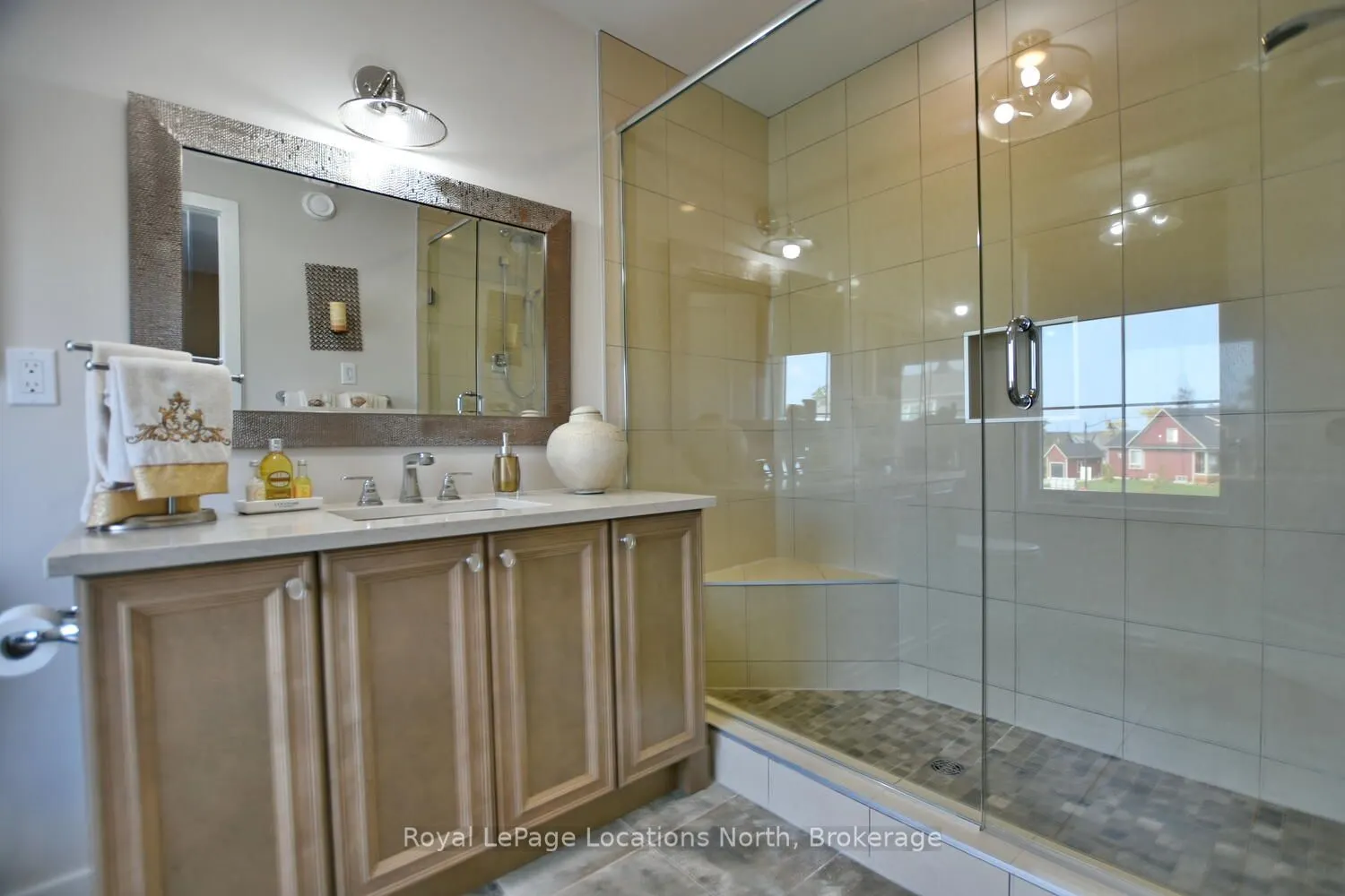 122 YELLOW BIRCH Crescent