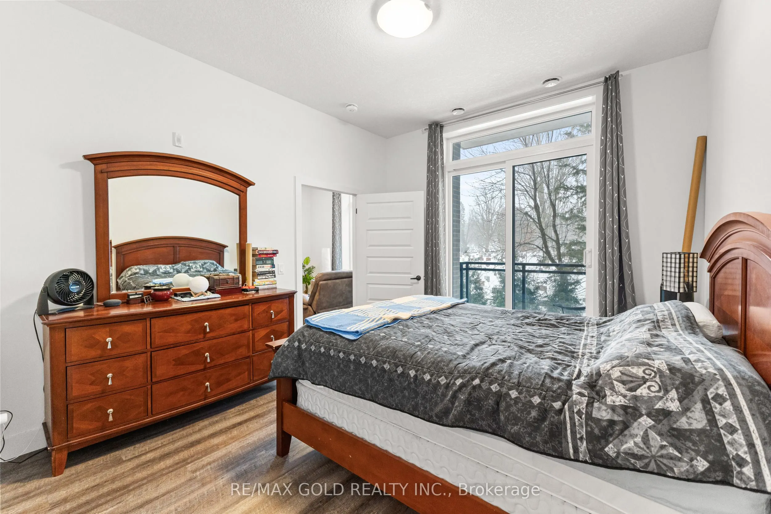 107 Roger Street, #104