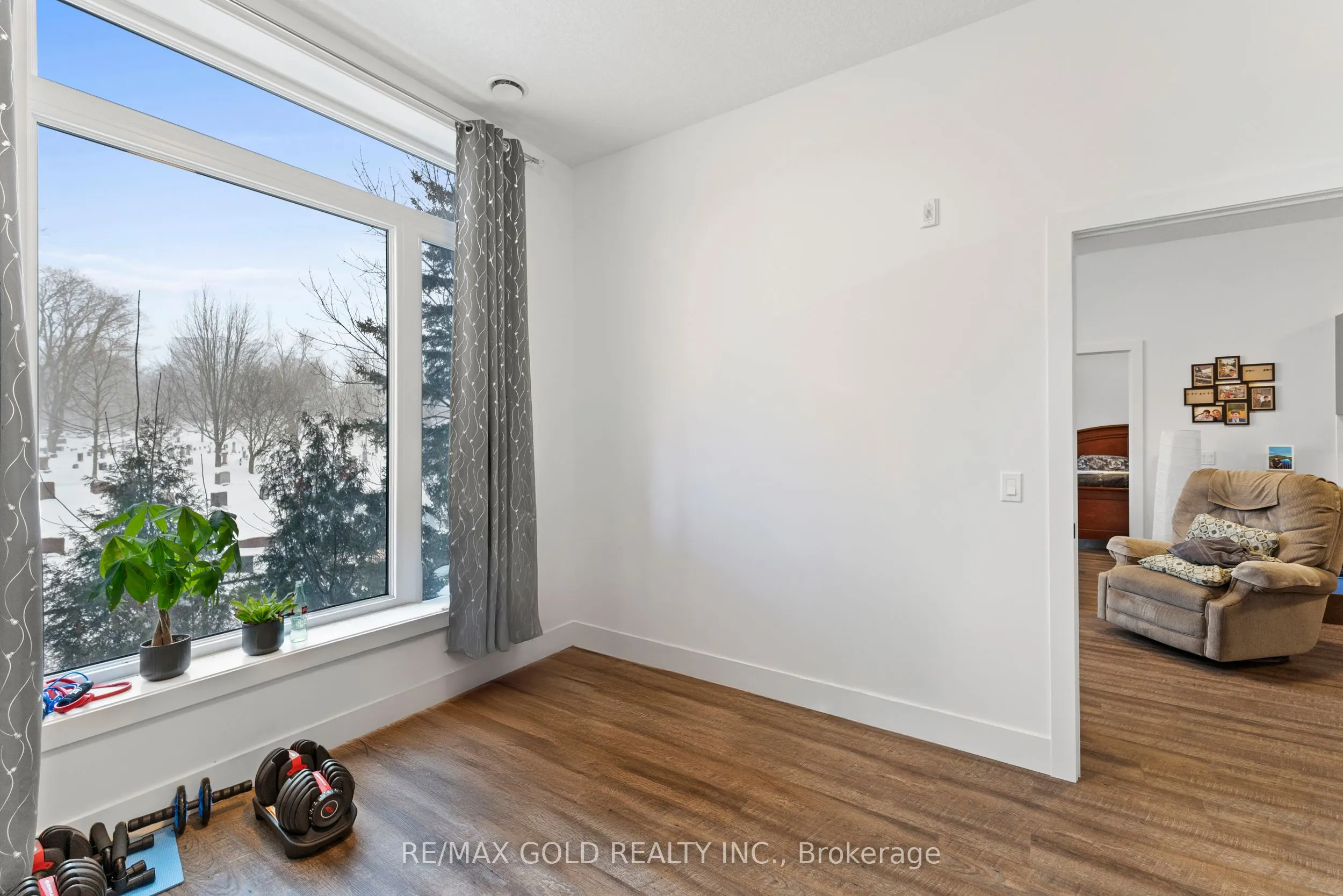 107 Roger Street, #104