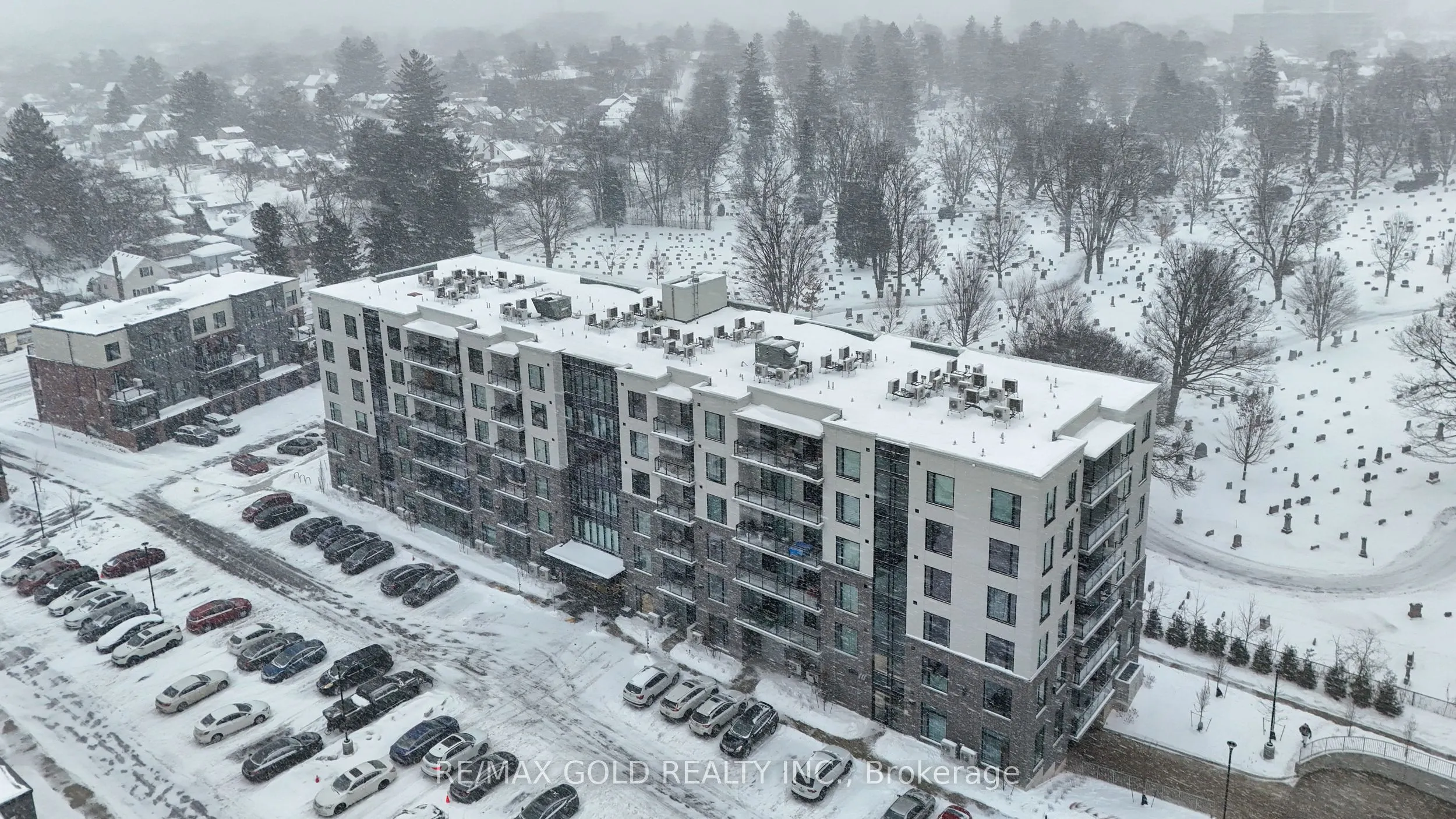 107 Roger Street, #104