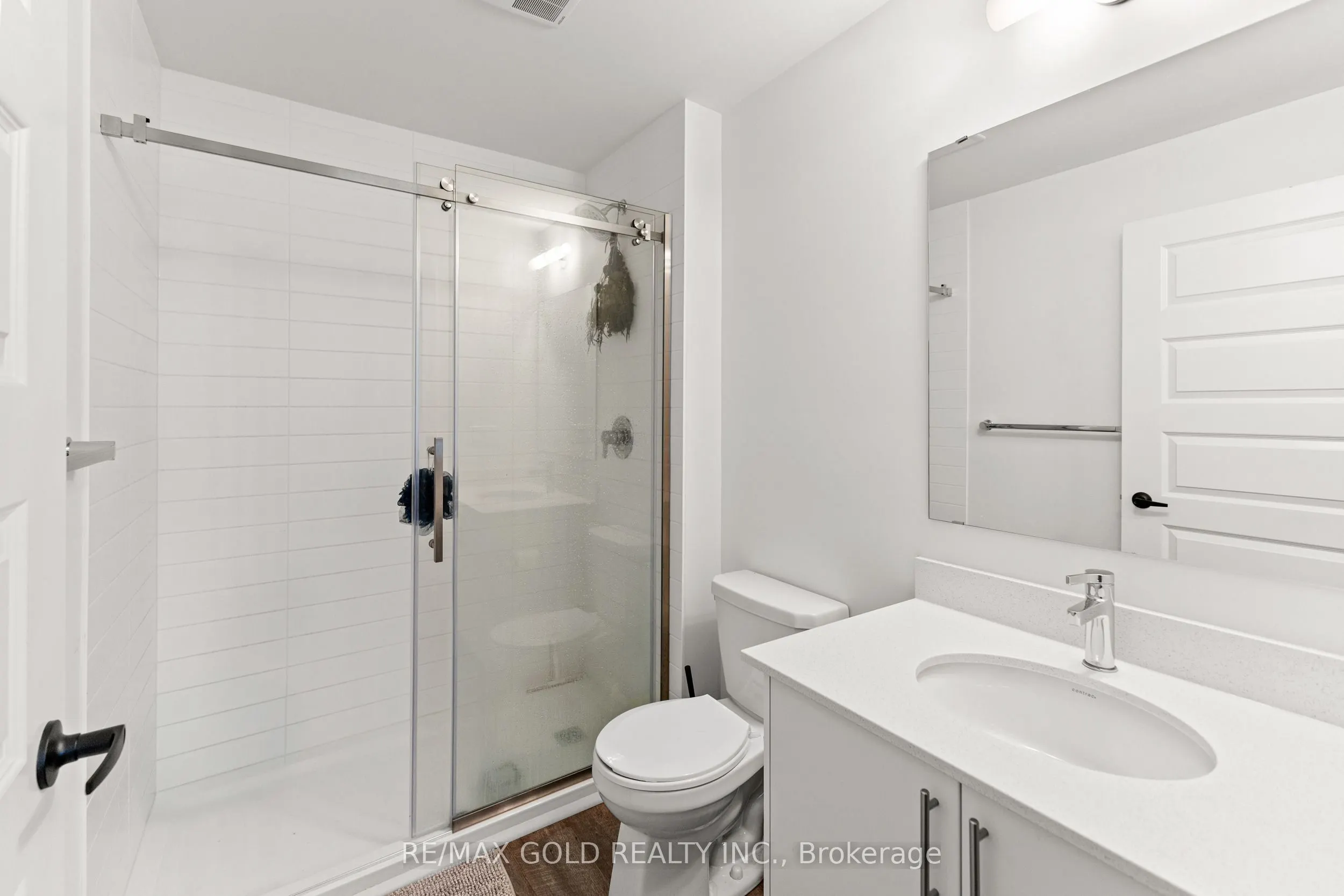 107 Roger Street, #104
