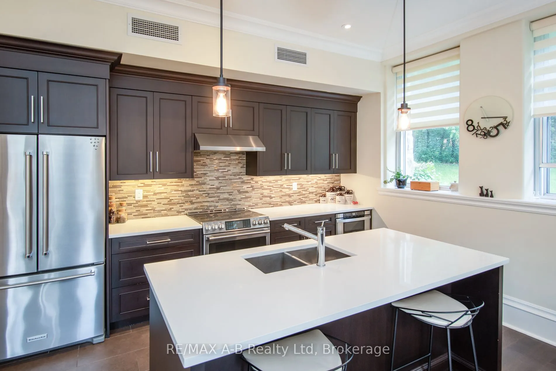 189 Elizabeth Street, #1C