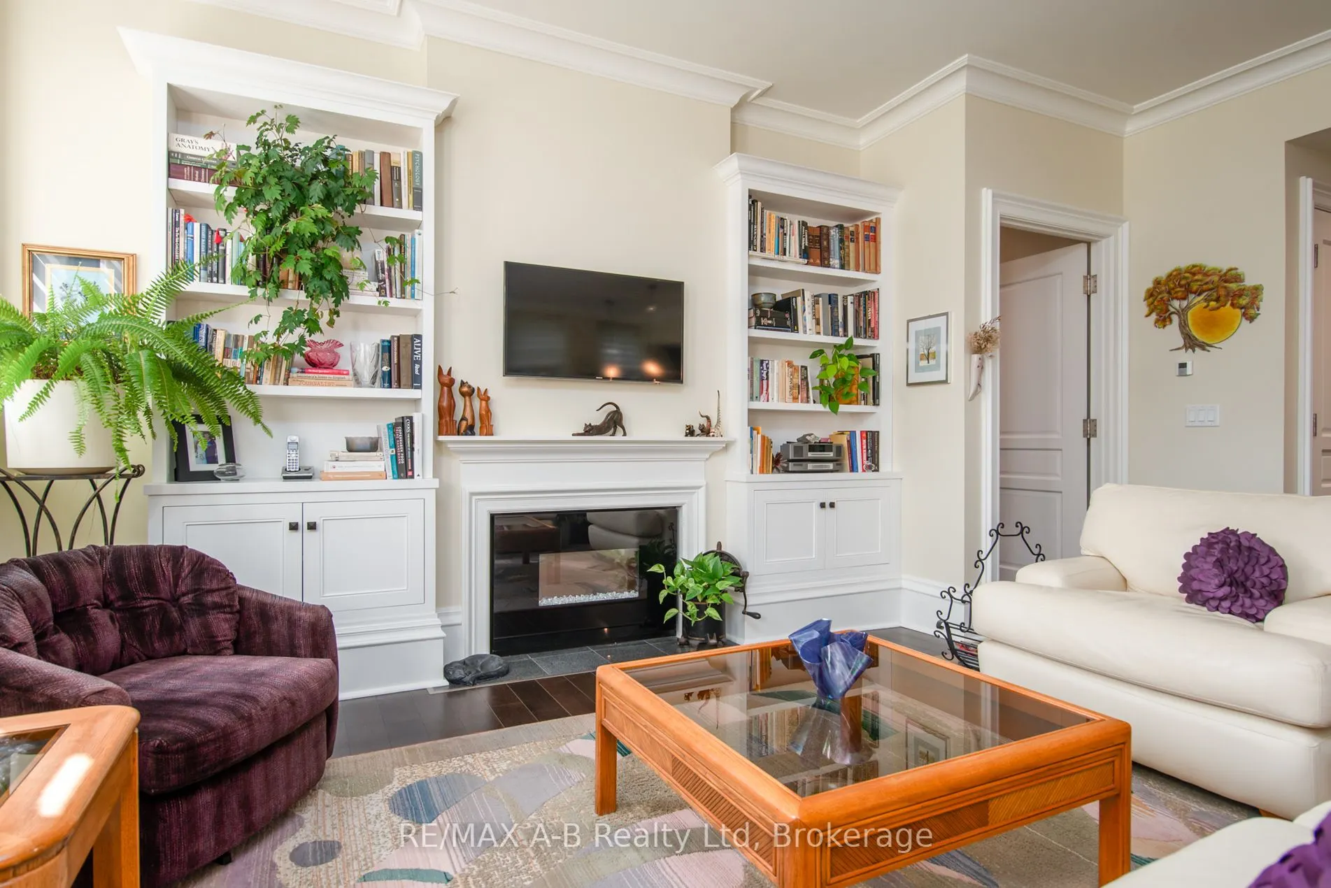189 Elizabeth Street, #1C
