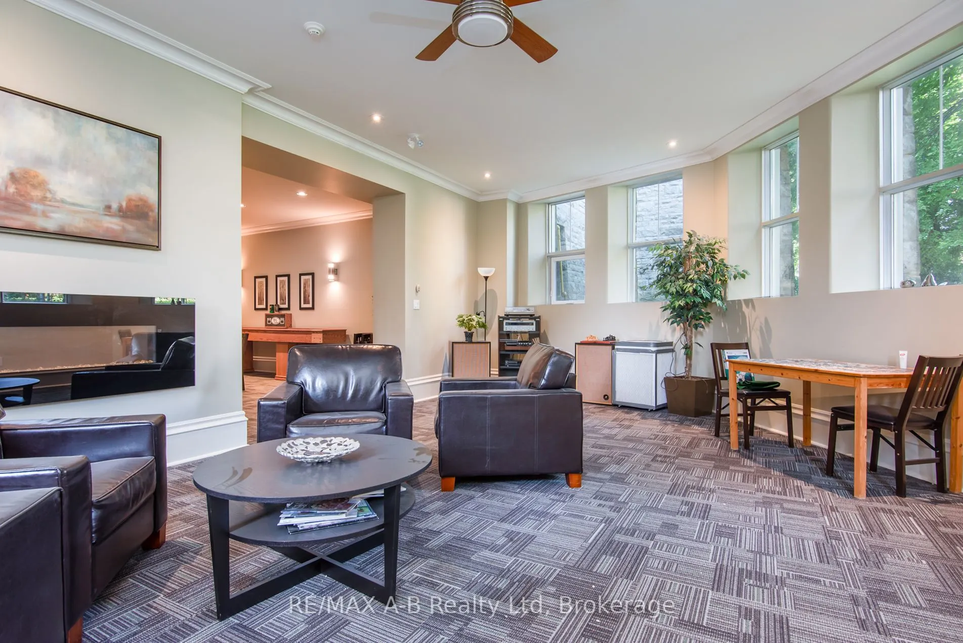 189 Elizabeth Street, #1C