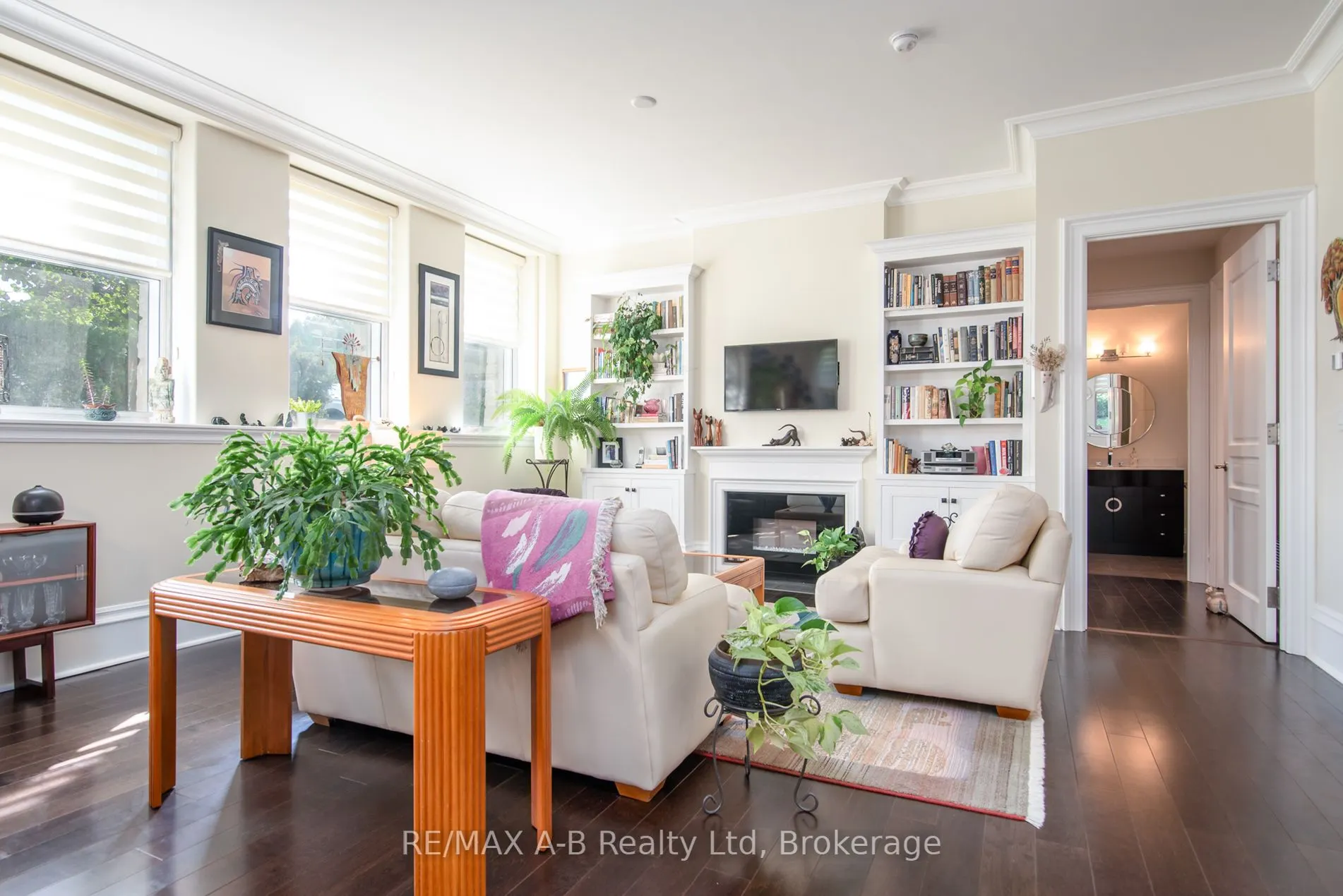 189 Elizabeth Street, #1C