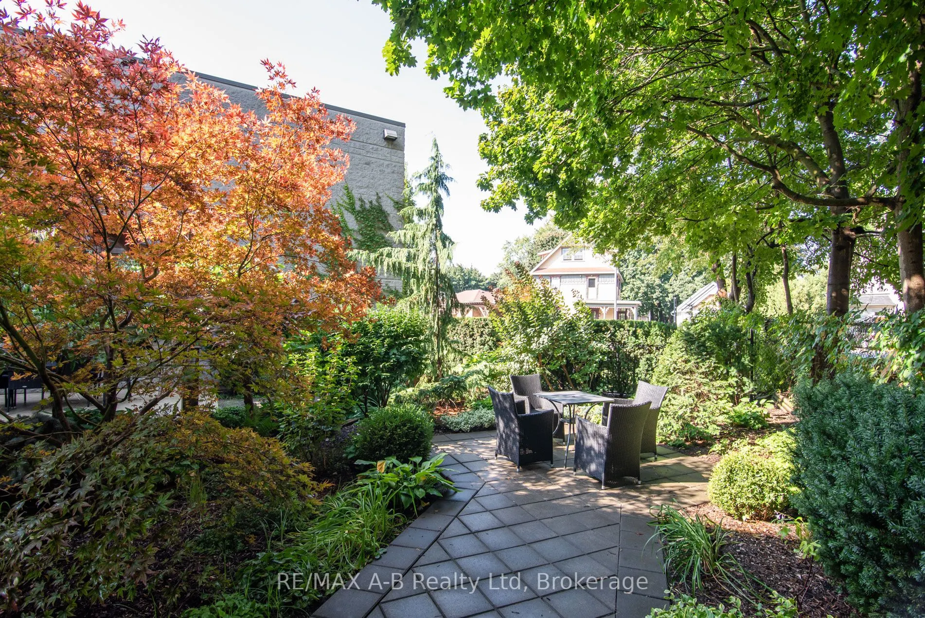 189 Elizabeth Street, #1C