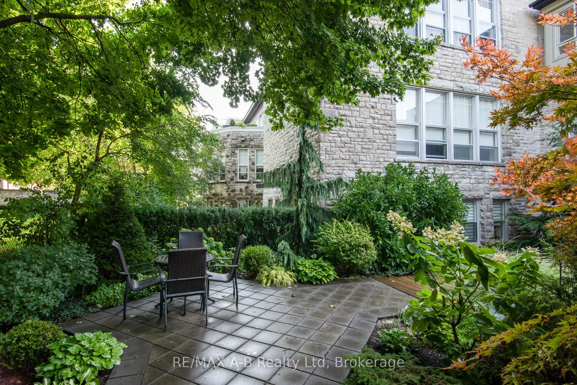 189 Elizabeth Street, #1C