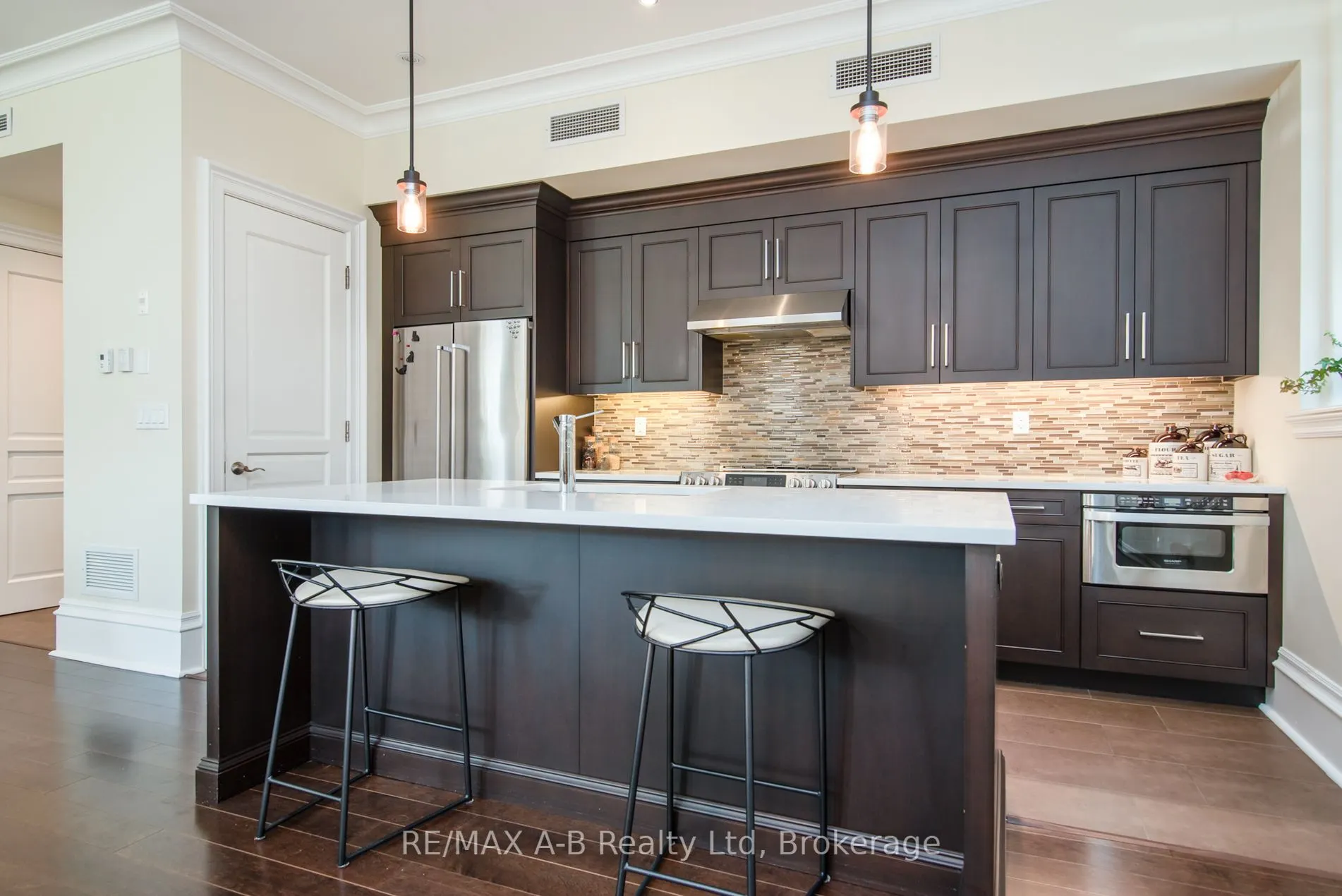 189 Elizabeth Street, #1C