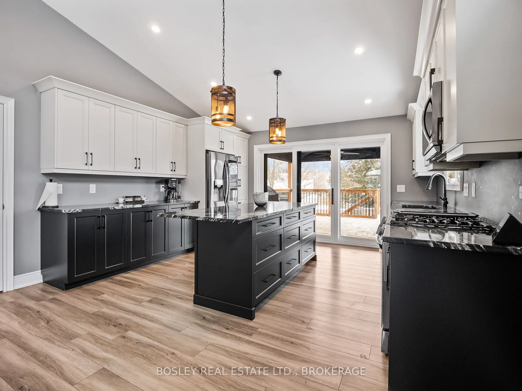 2756 Arrowsmith Court