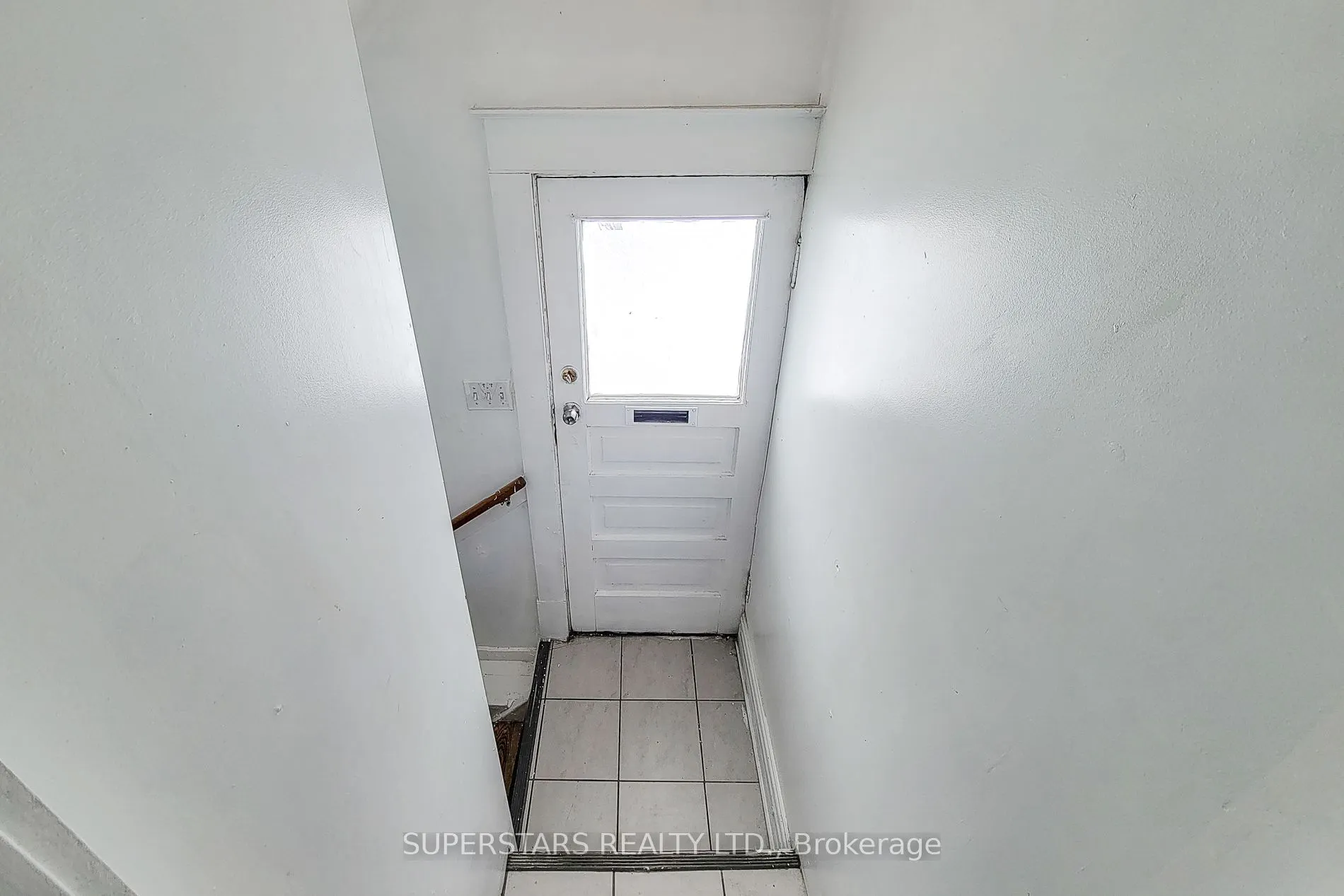 5463 Palmer Avenue
