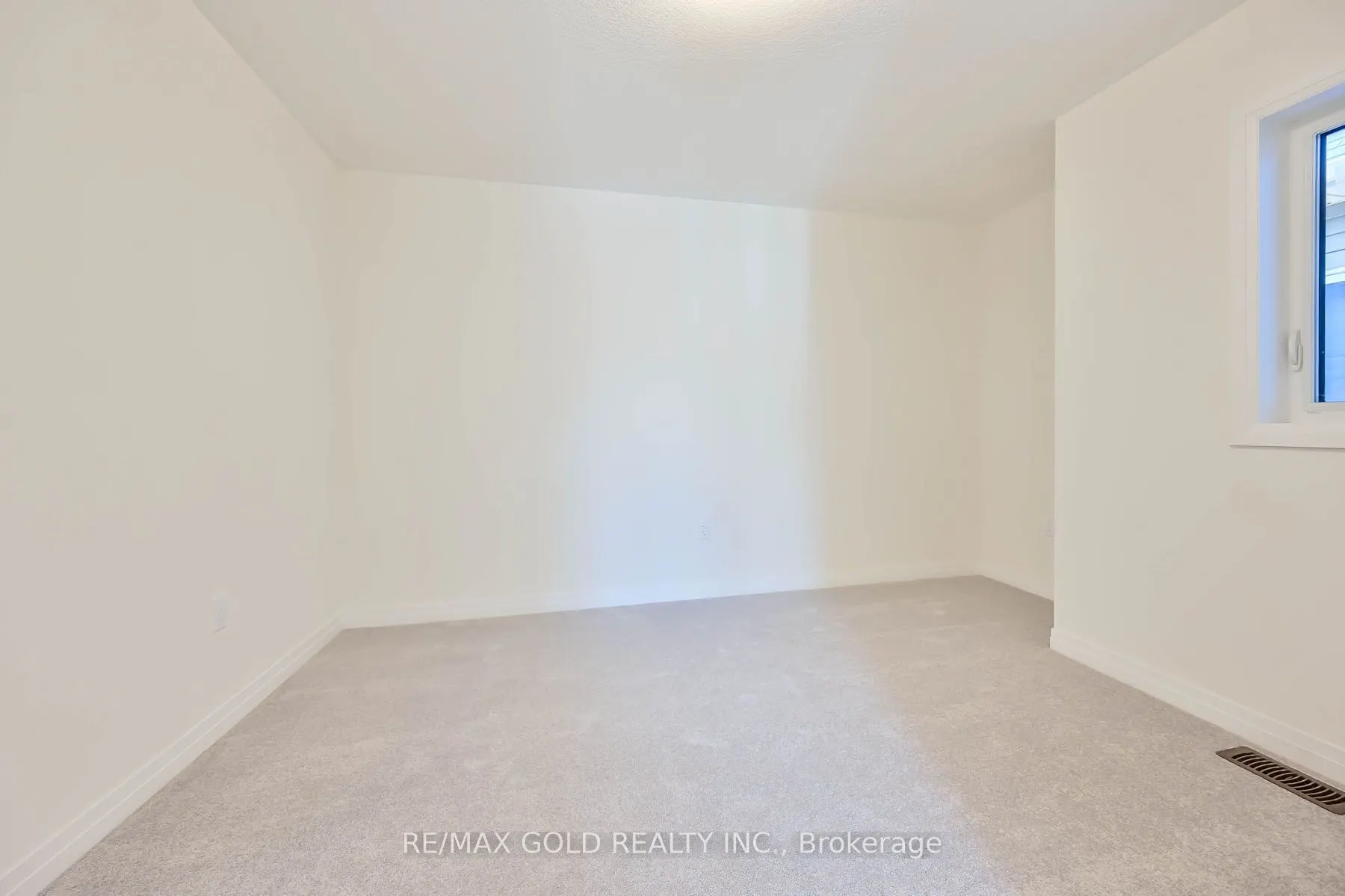 50 Wakeling Drive