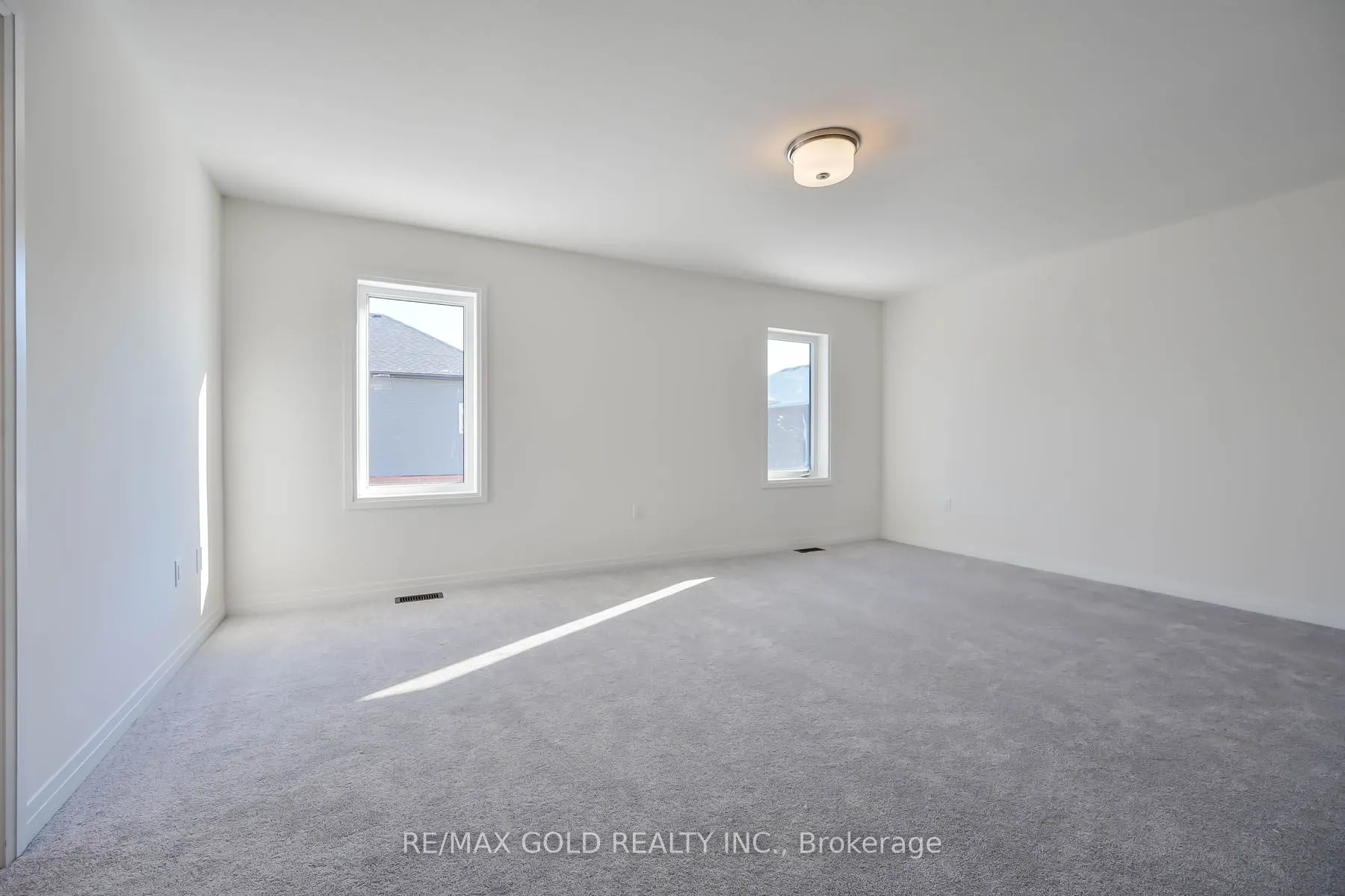 50 Wakeling Drive