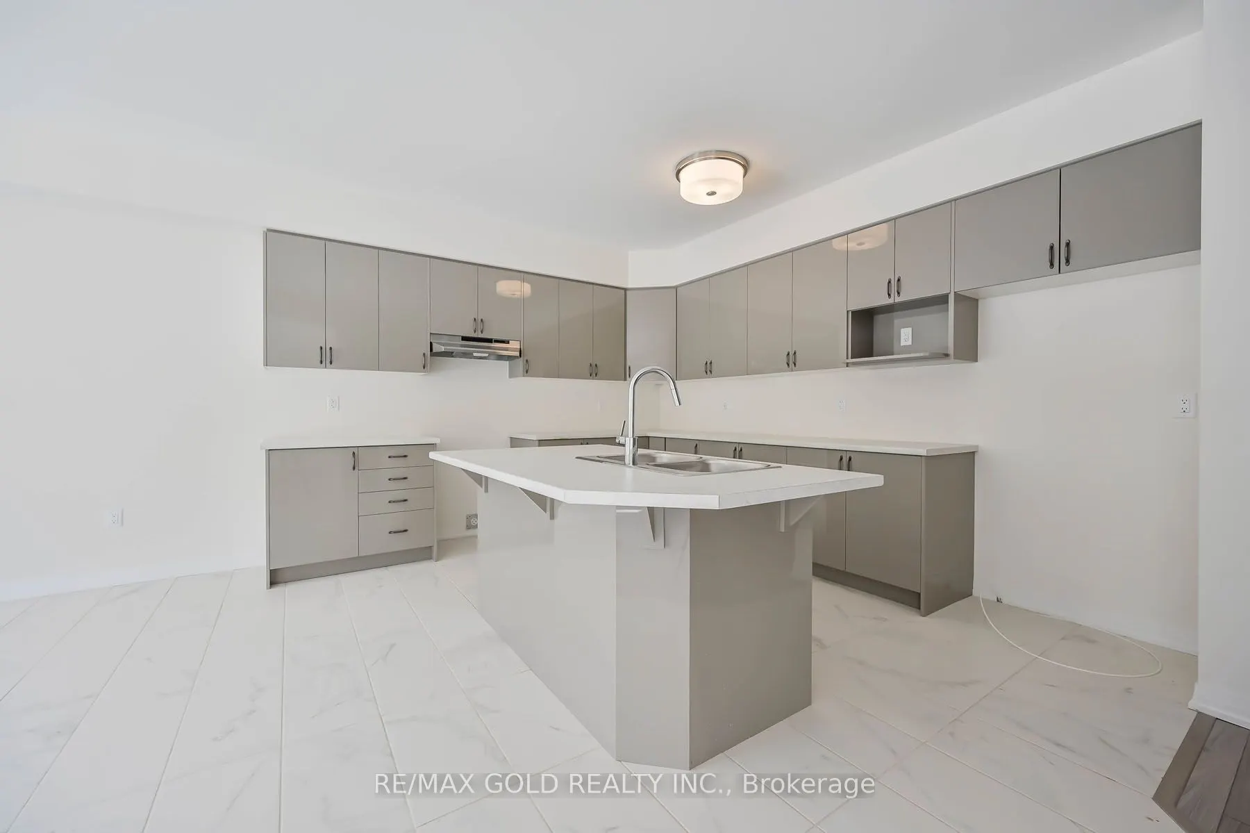 50 Wakeling Drive