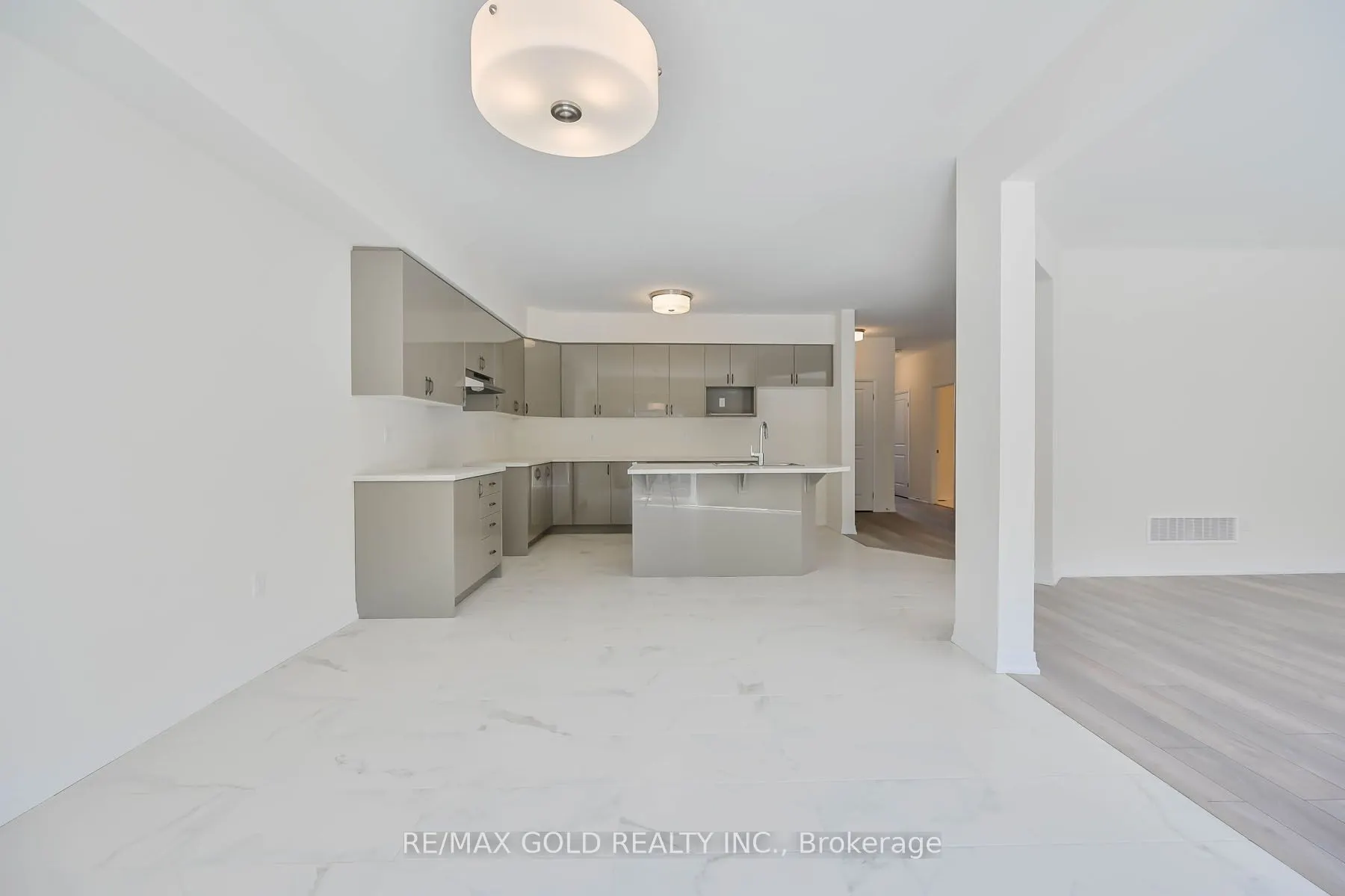 50 Wakeling Drive