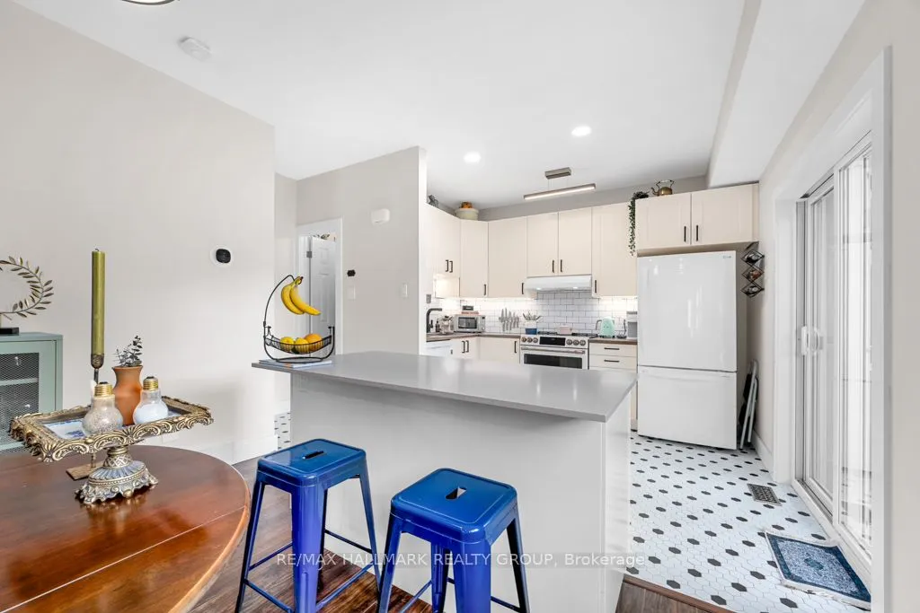 44 PUTMAN Avenue