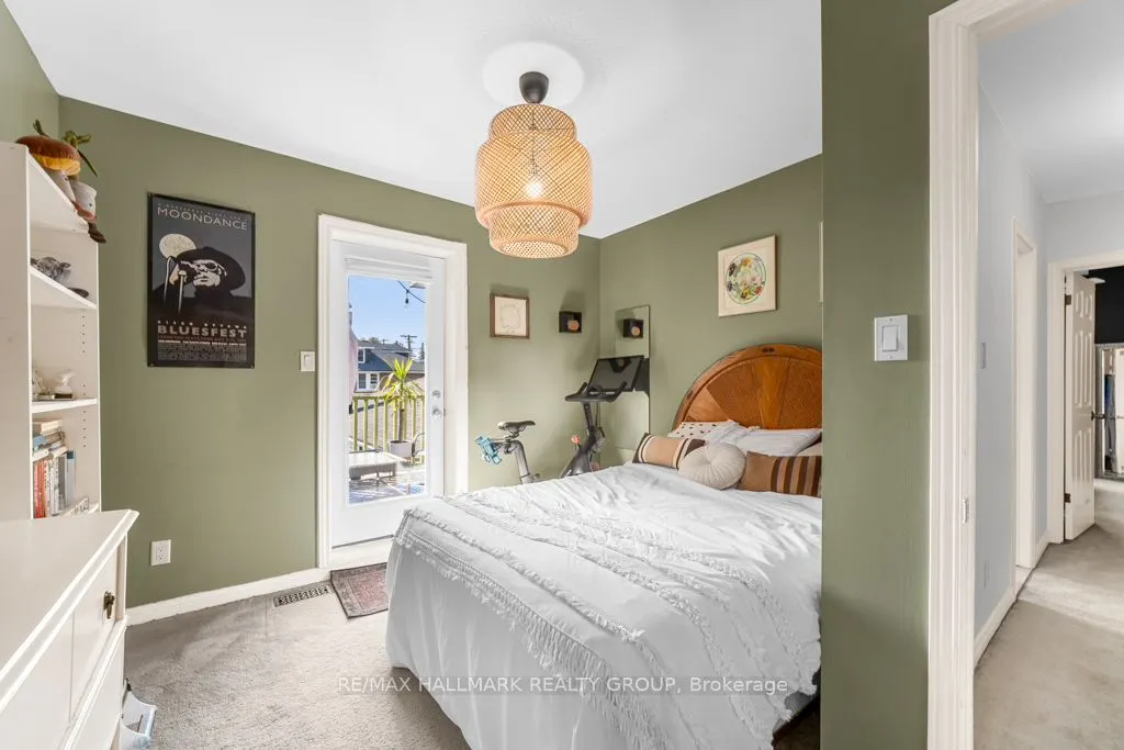 44 PUTMAN Avenue