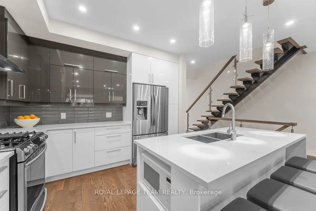 261 BEECHWOOD Avenue