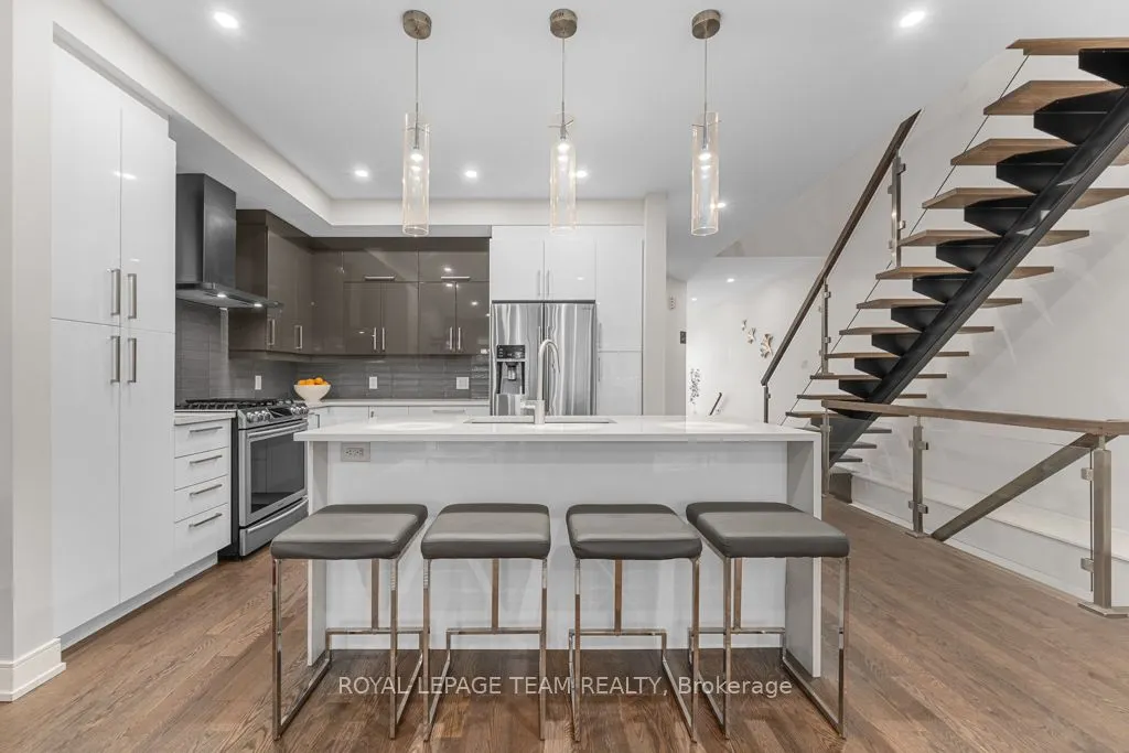 261 BEECHWOOD Avenue