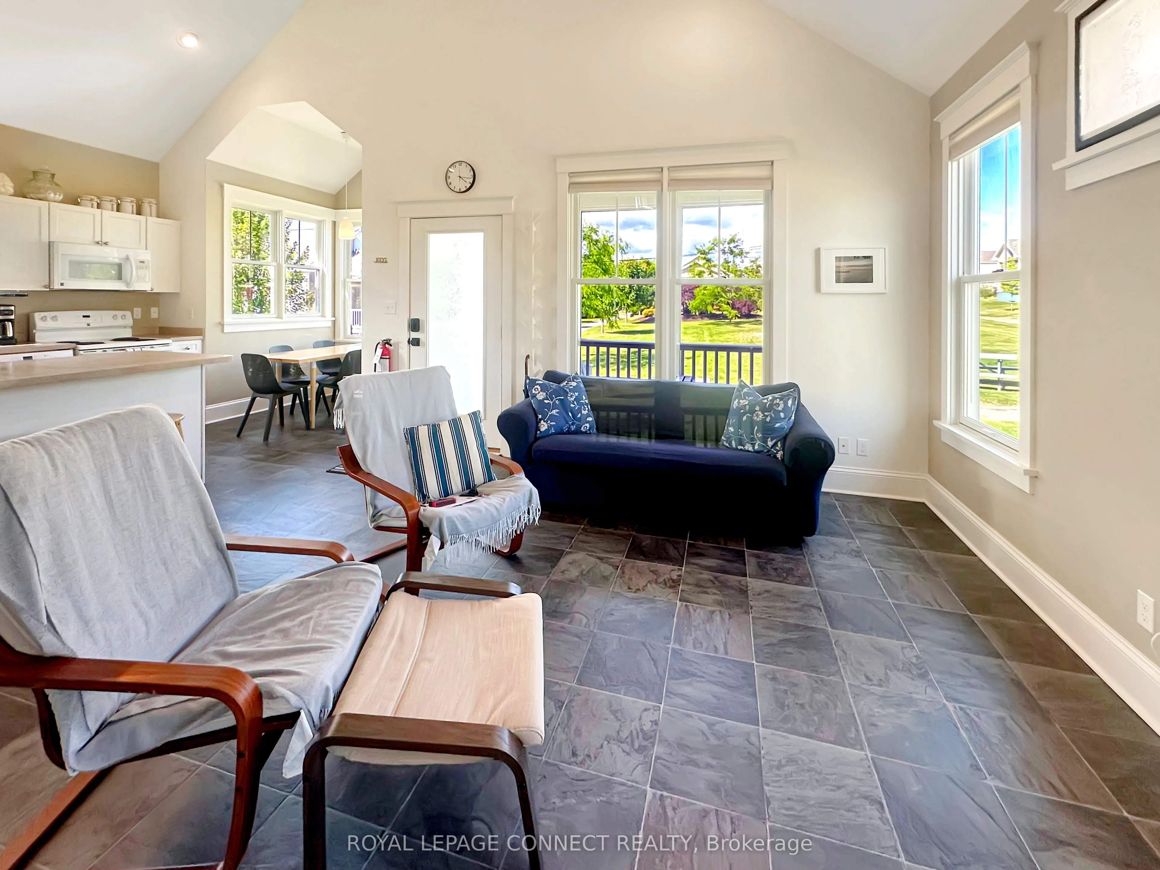 25 Butternut Lane, #33