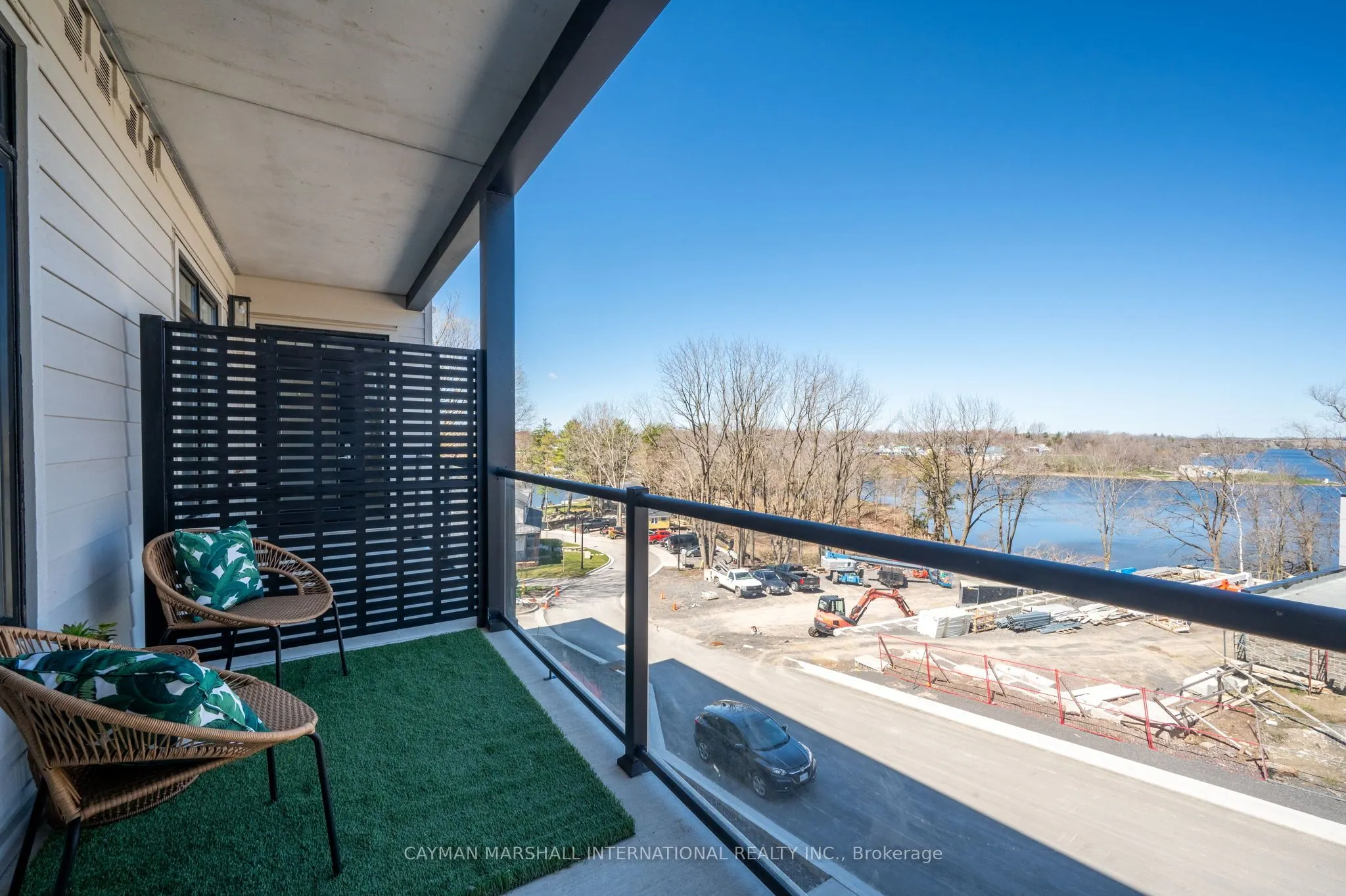 17 Cleave Avenue, #301