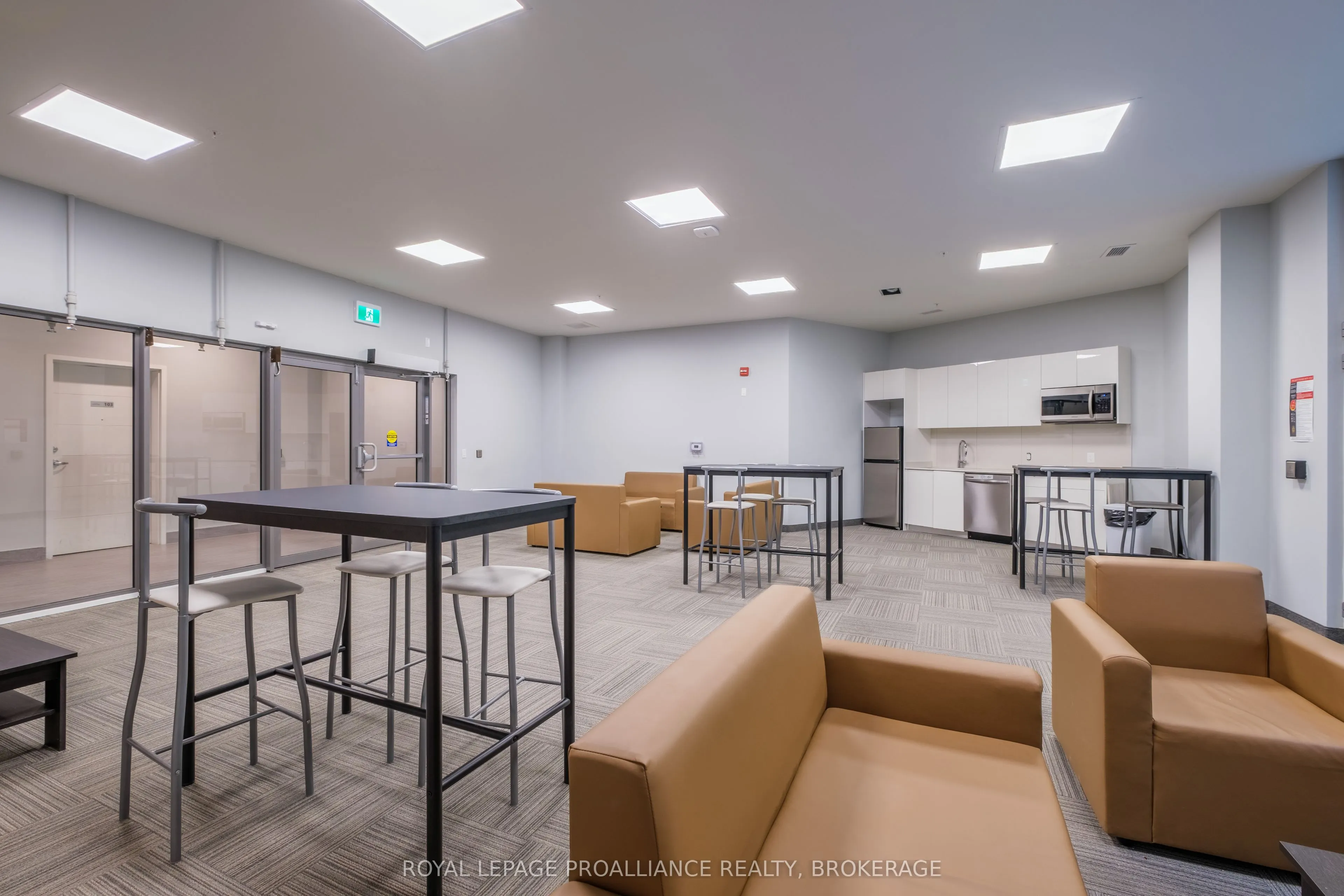 652 Princess Street, #1023