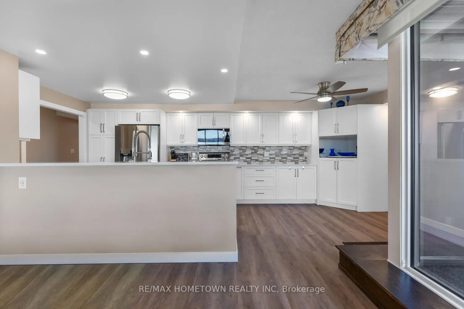 55 WATER Street E #103