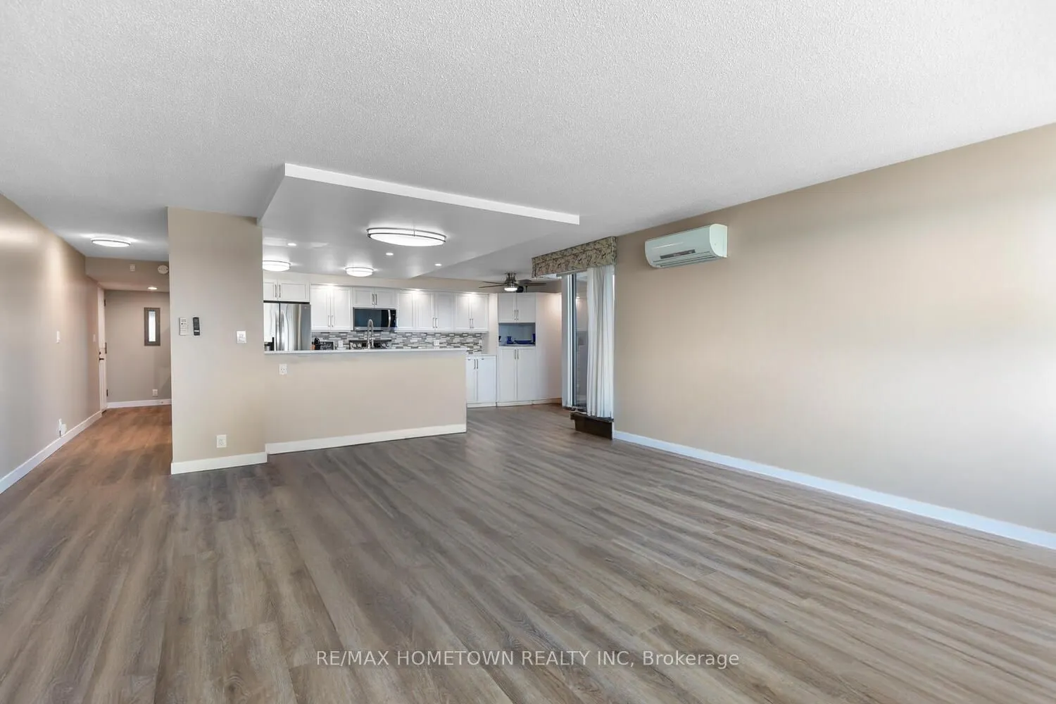 55 WATER Street E #103