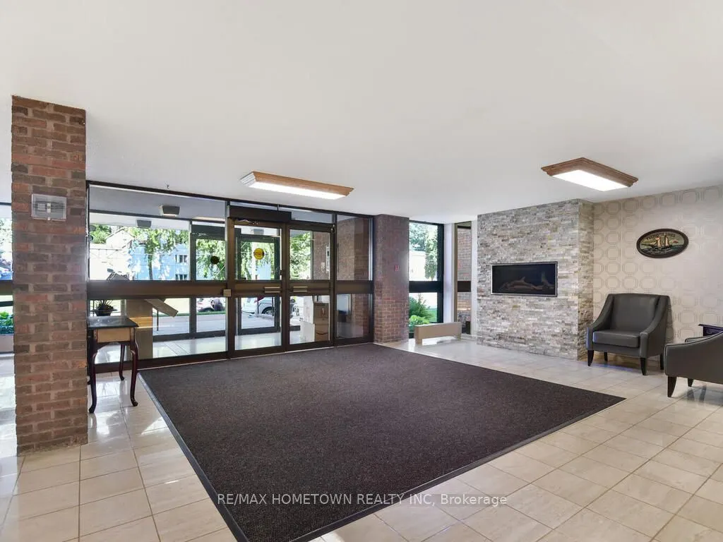 55 WATER Street E #103