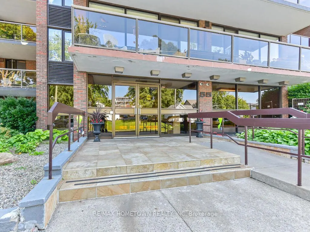 55 WATER Street E #103
