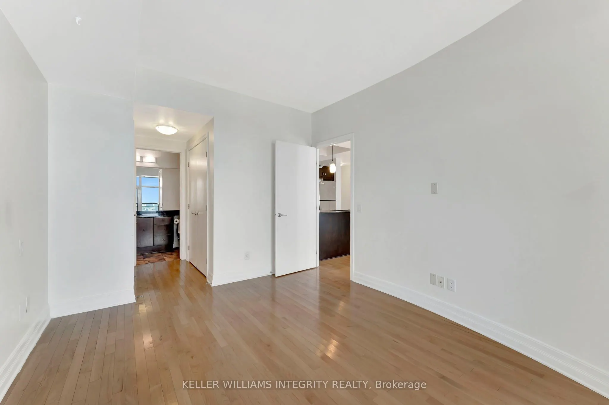 75 Cleary Avenue E, #1003